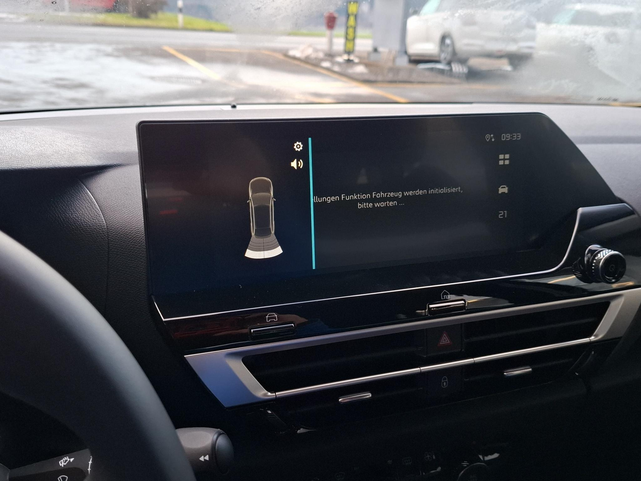 listing desktop thumbnail image 7