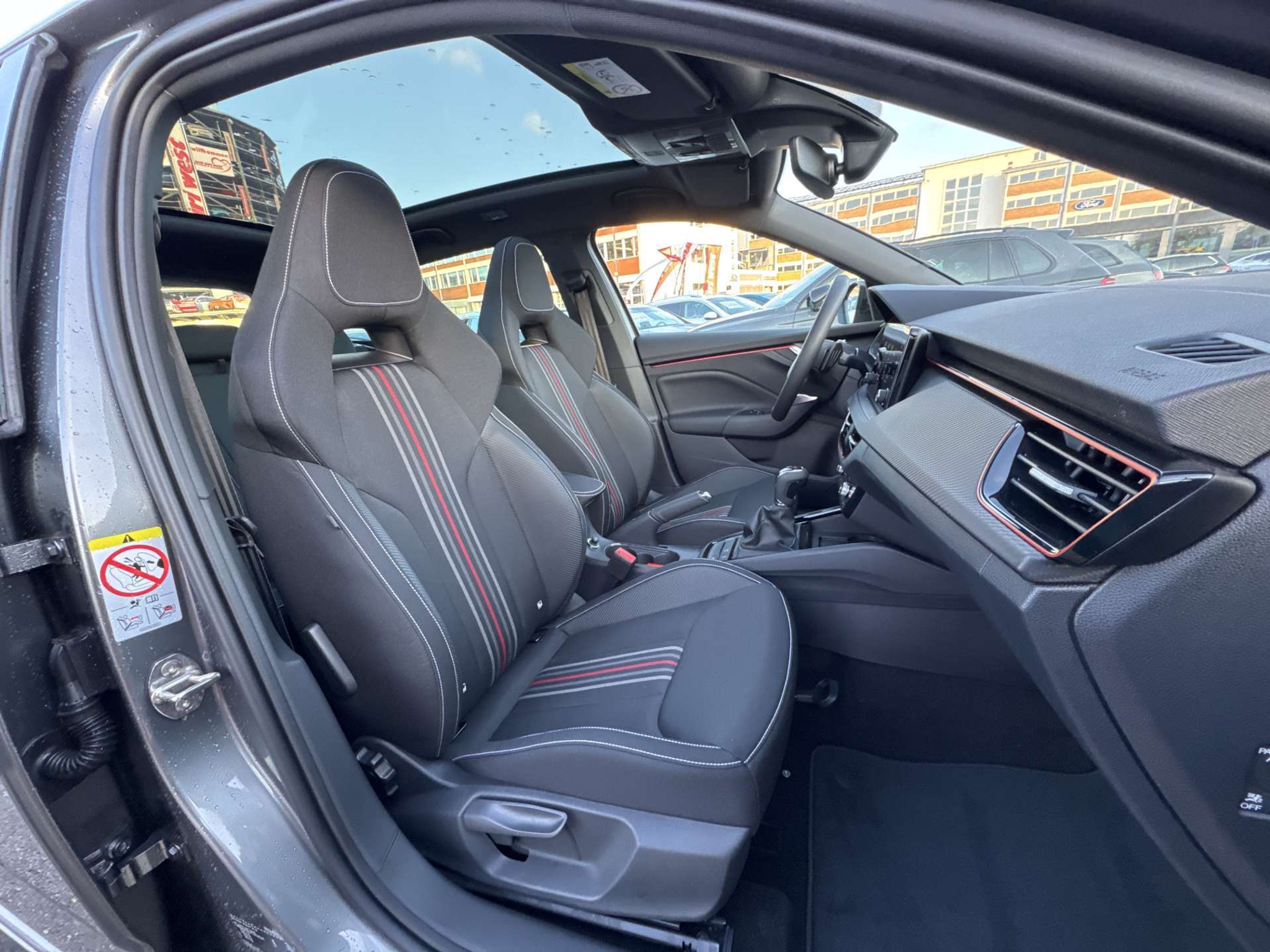 listing desktop thumbnail image 12