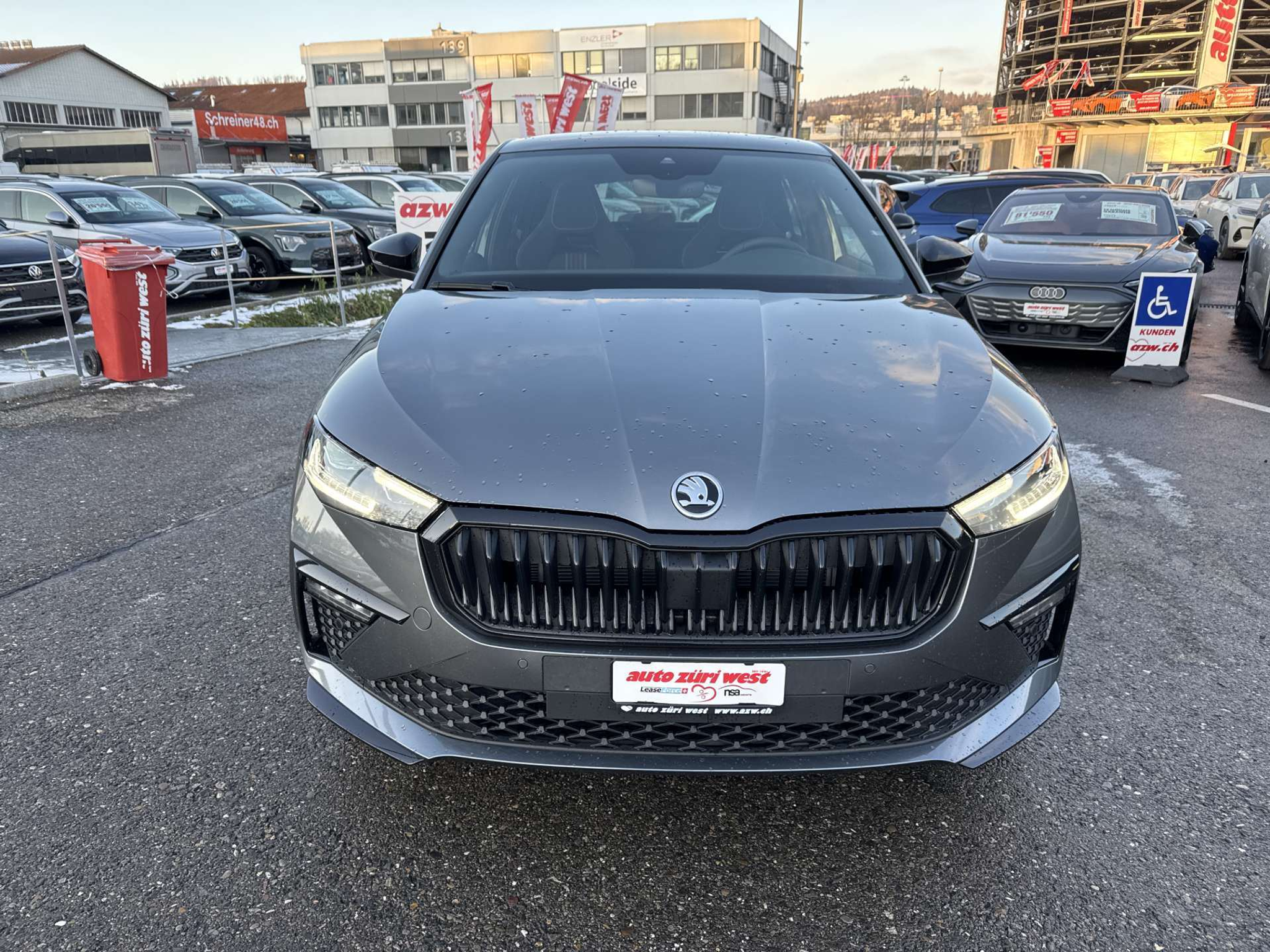 listing desktop thumbnail image 13