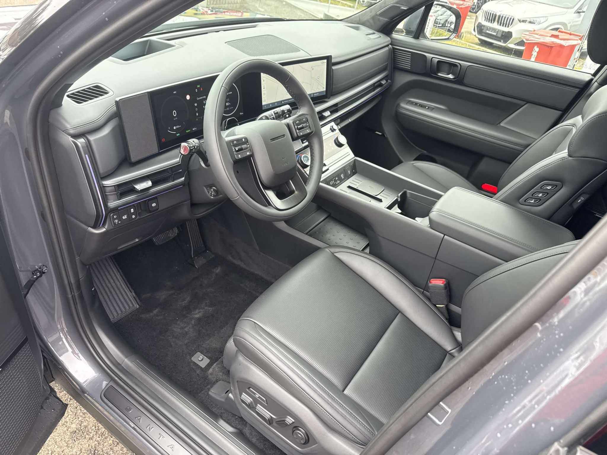 listing desktop thumbnail image 5