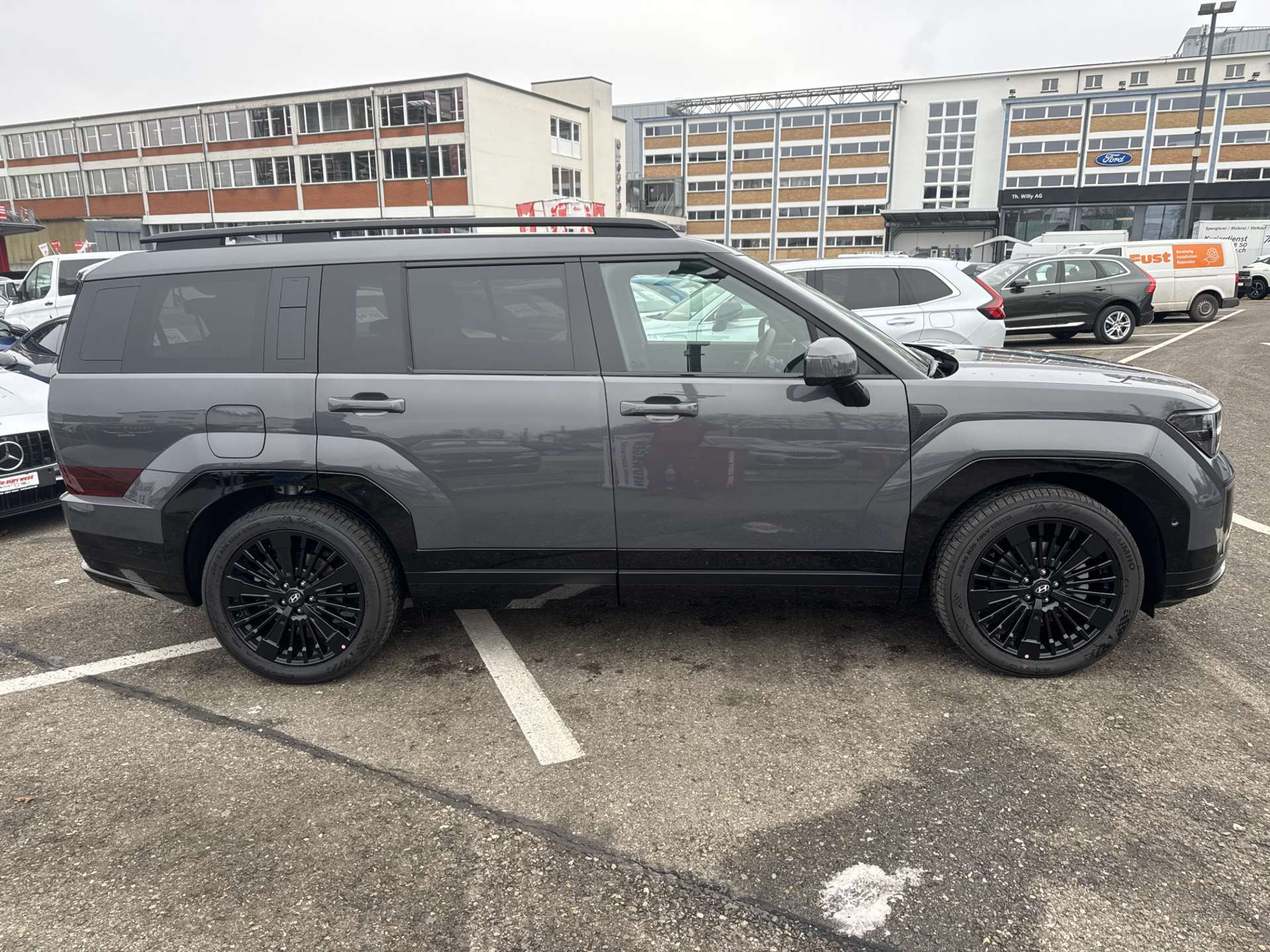 listing desktop thumbnail image 10