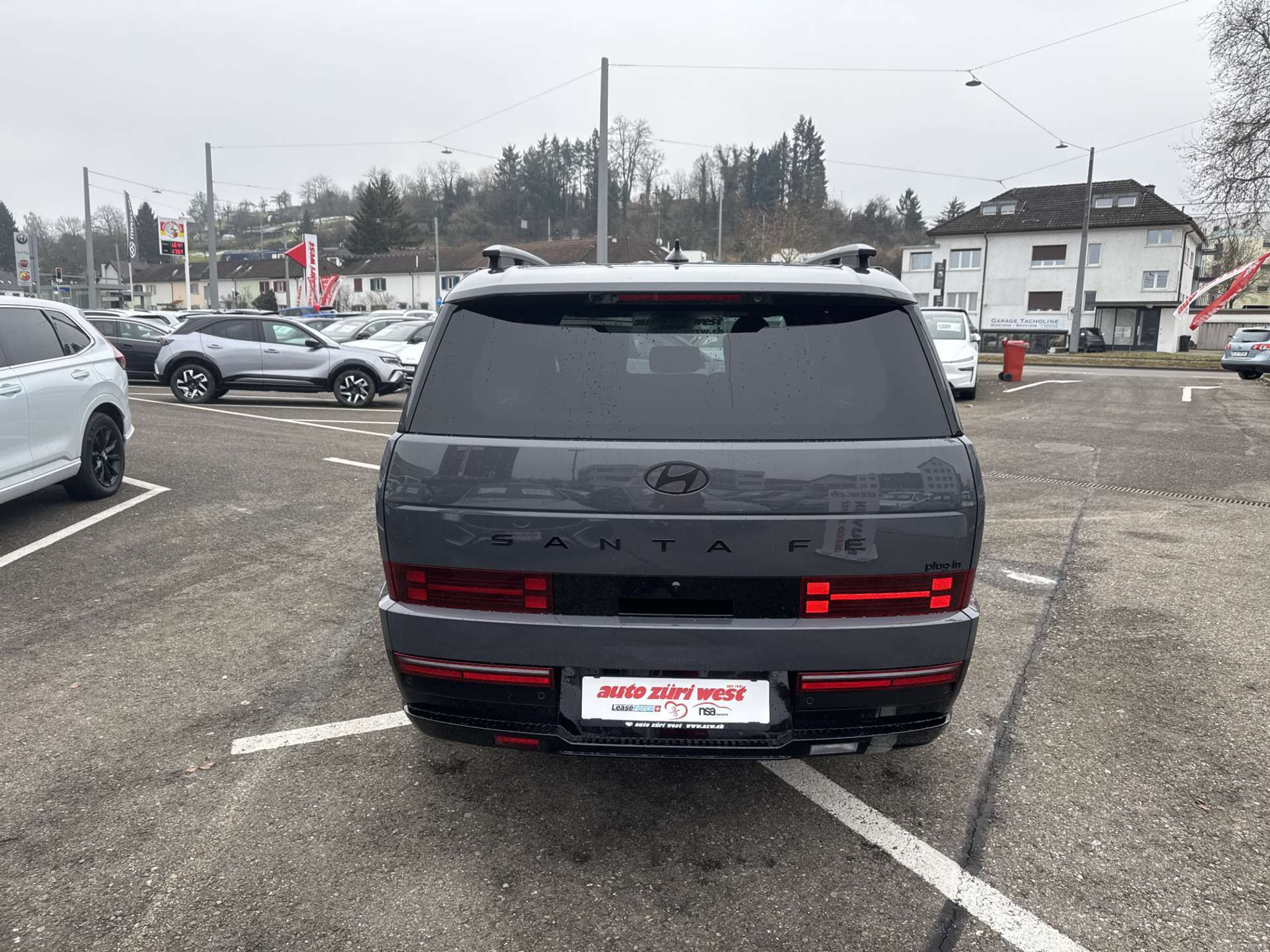 listing desktop thumbnail image 14