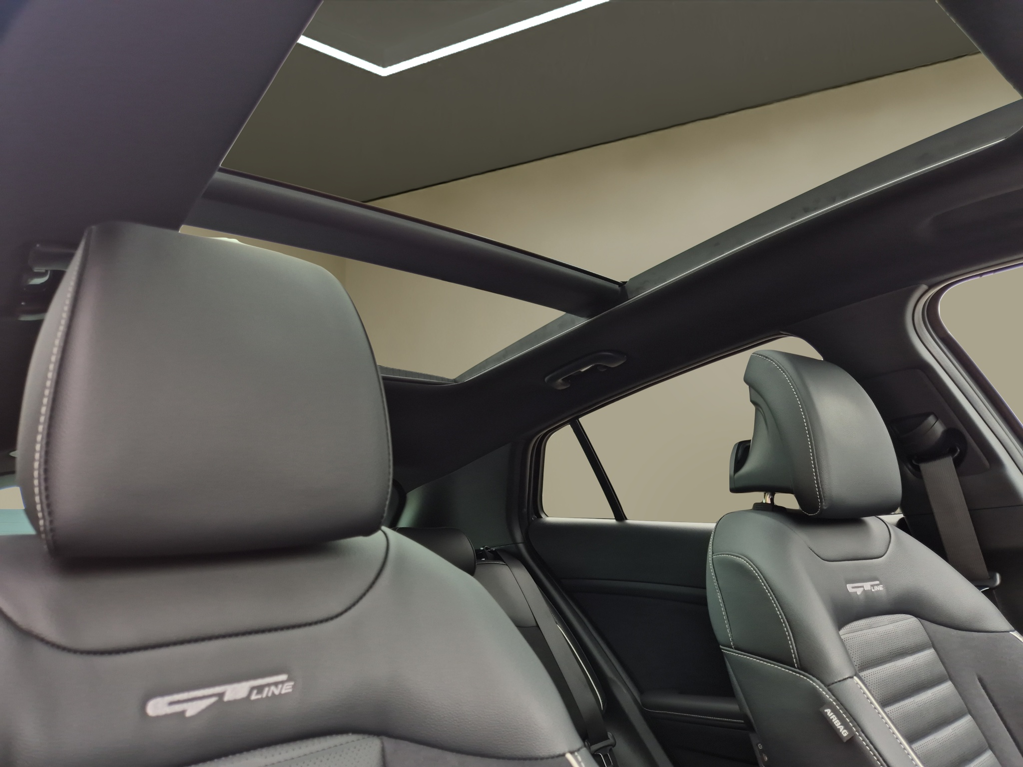 listing desktop thumbnail image 22