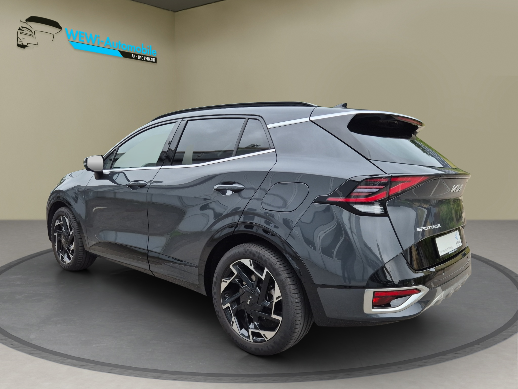 listing desktop thumbnail image 2