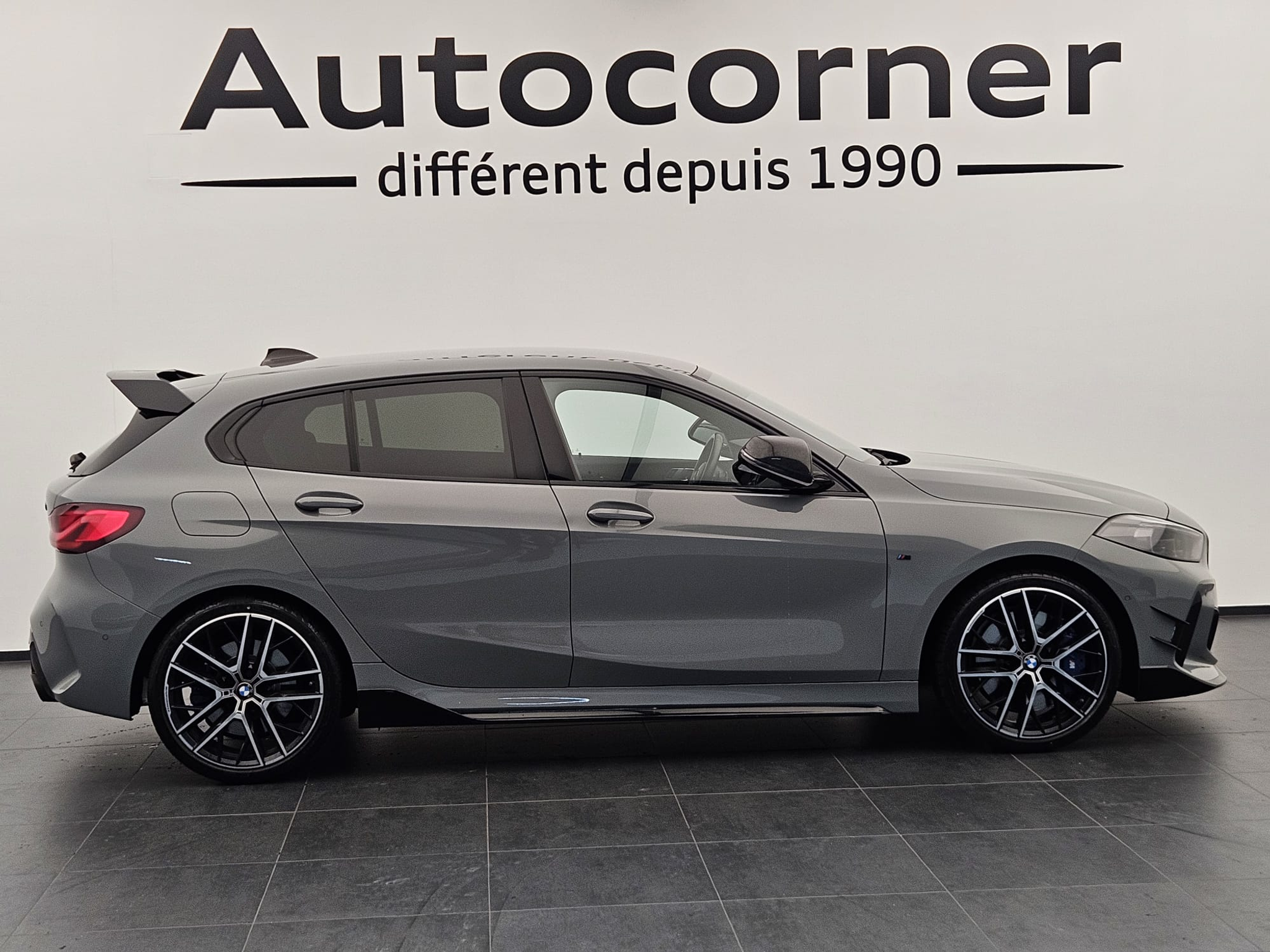 listing desktop thumbnail image 5