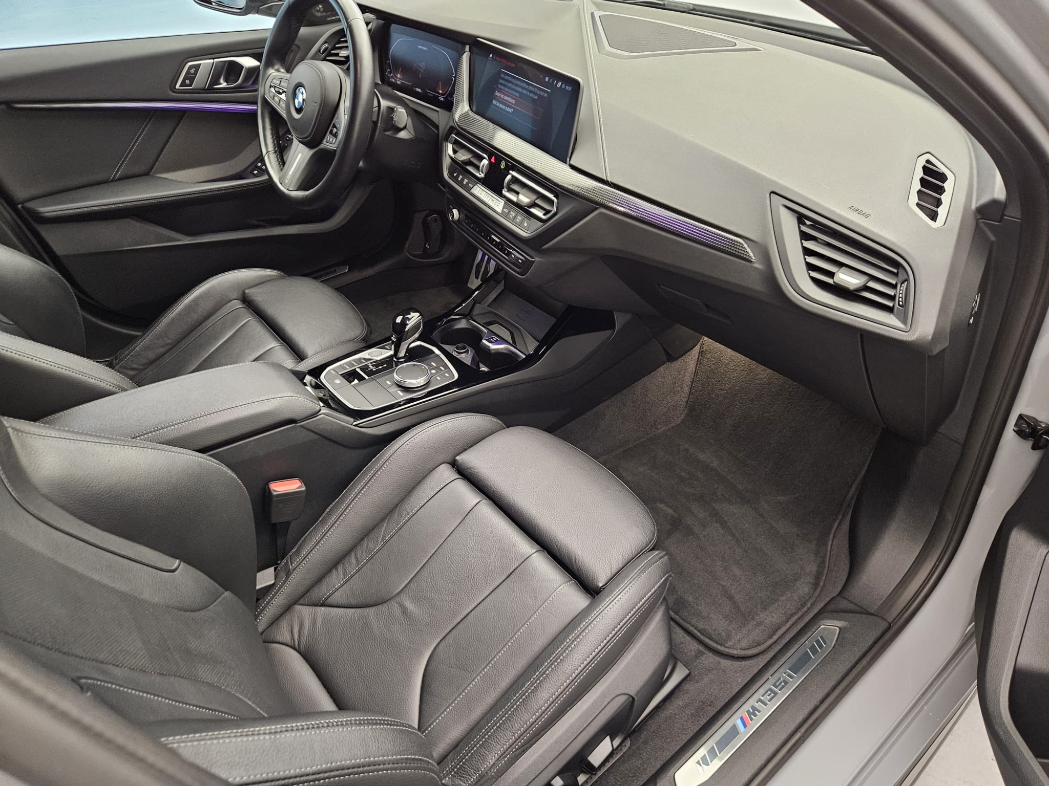 listing desktop thumbnail image 11