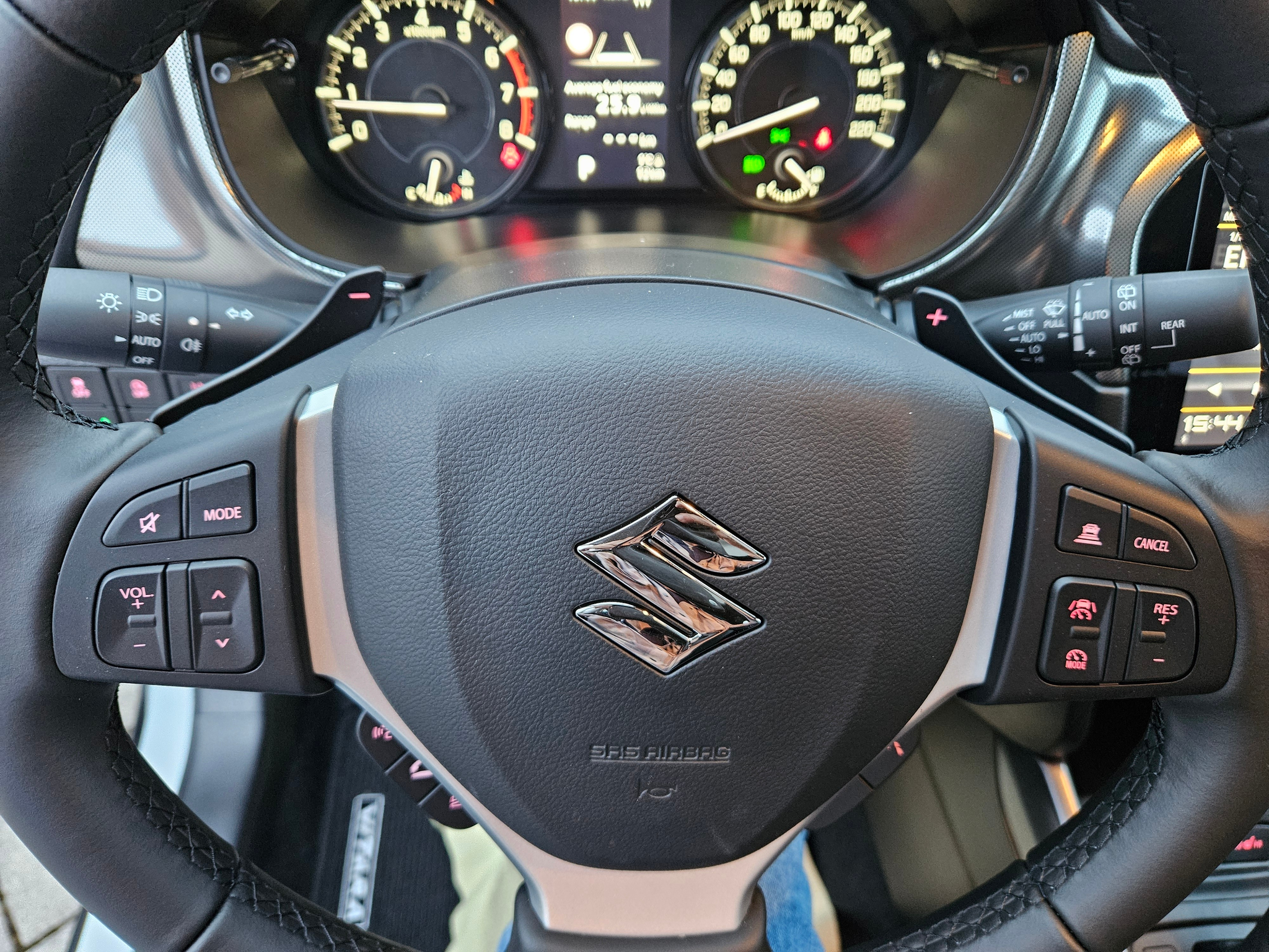 listing desktop thumbnail image 10