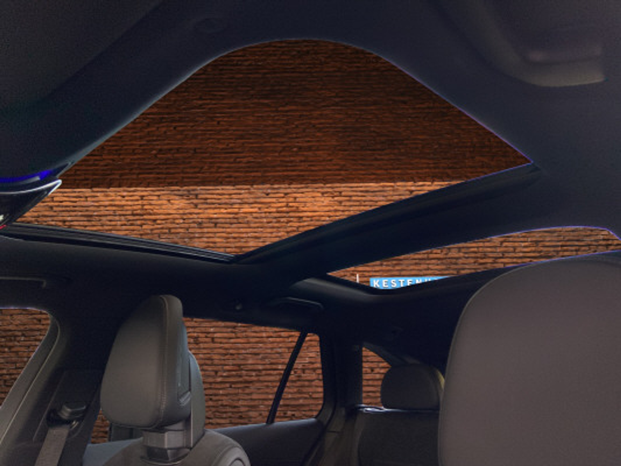 listing desktop thumbnail image 9