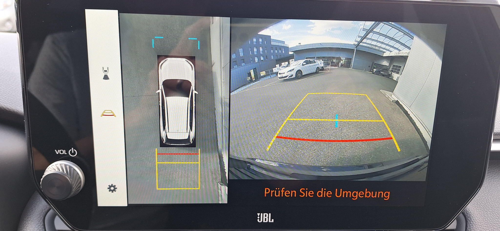 listing desktop thumbnail image 12