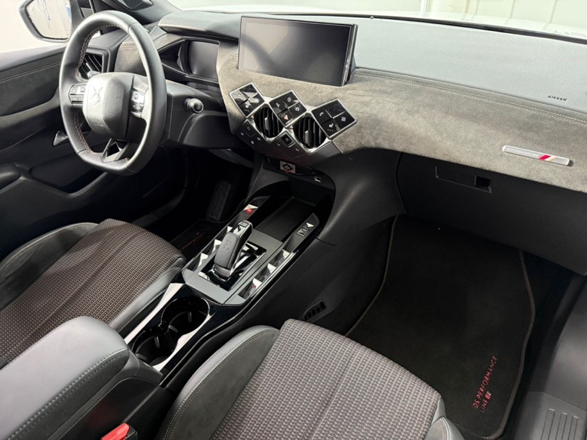 listing desktop thumbnail image 13