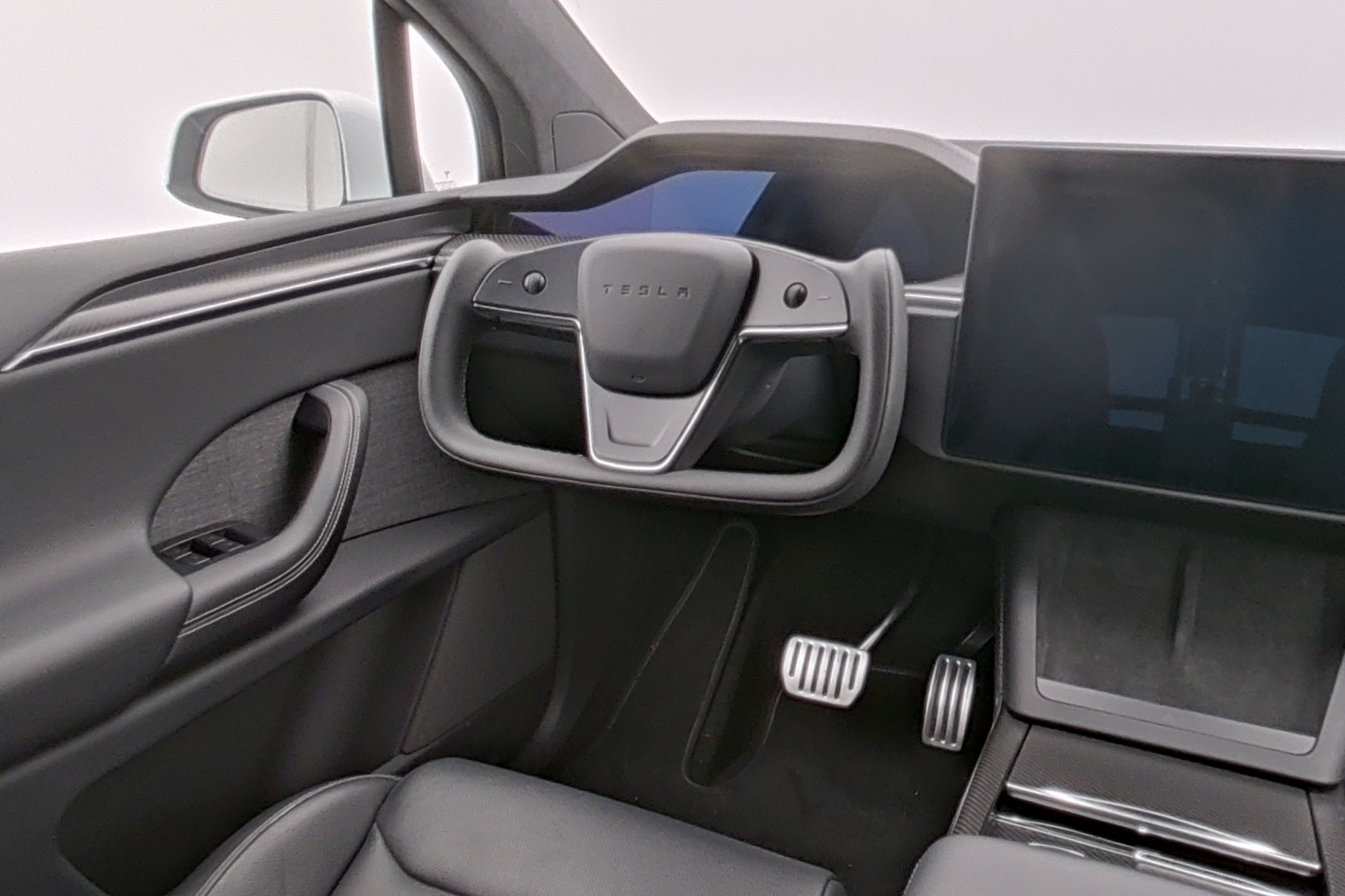 listing desktop thumbnail image 6