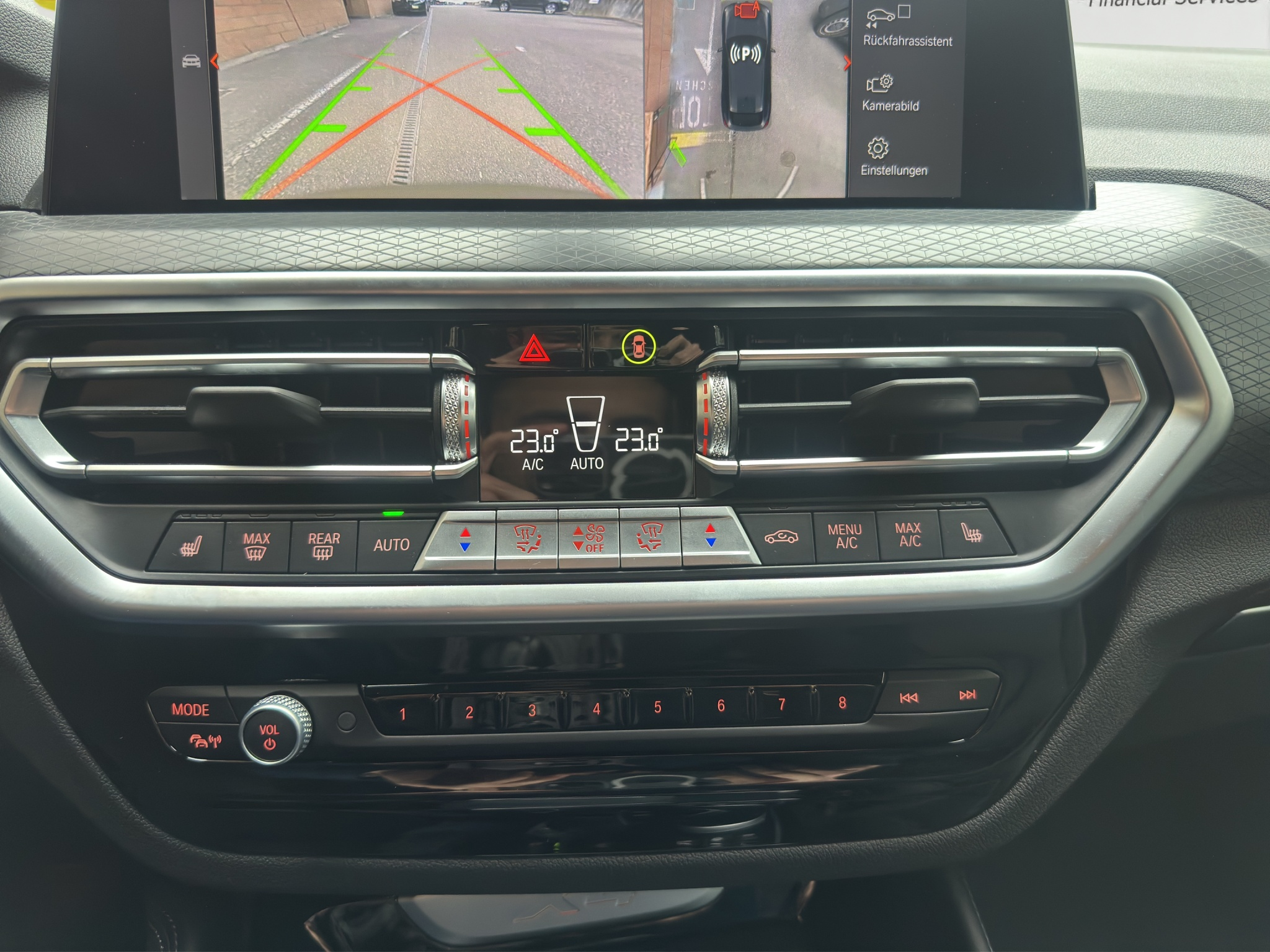 listing desktop thumbnail image 16