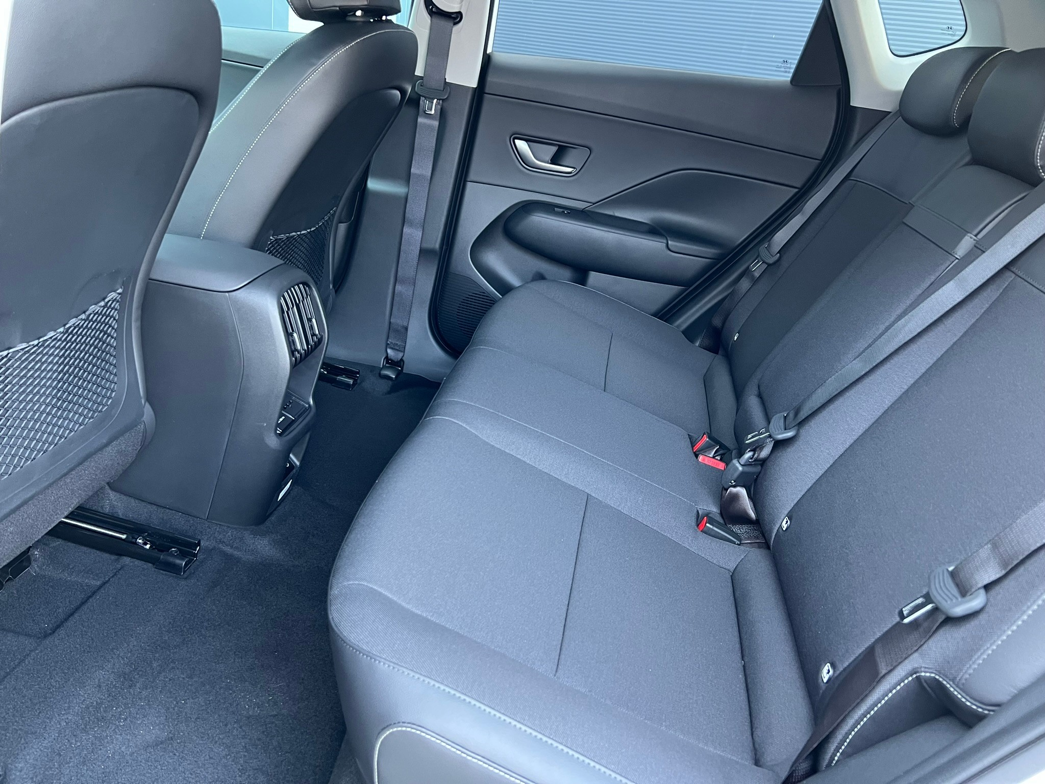 listing desktop thumbnail image 10