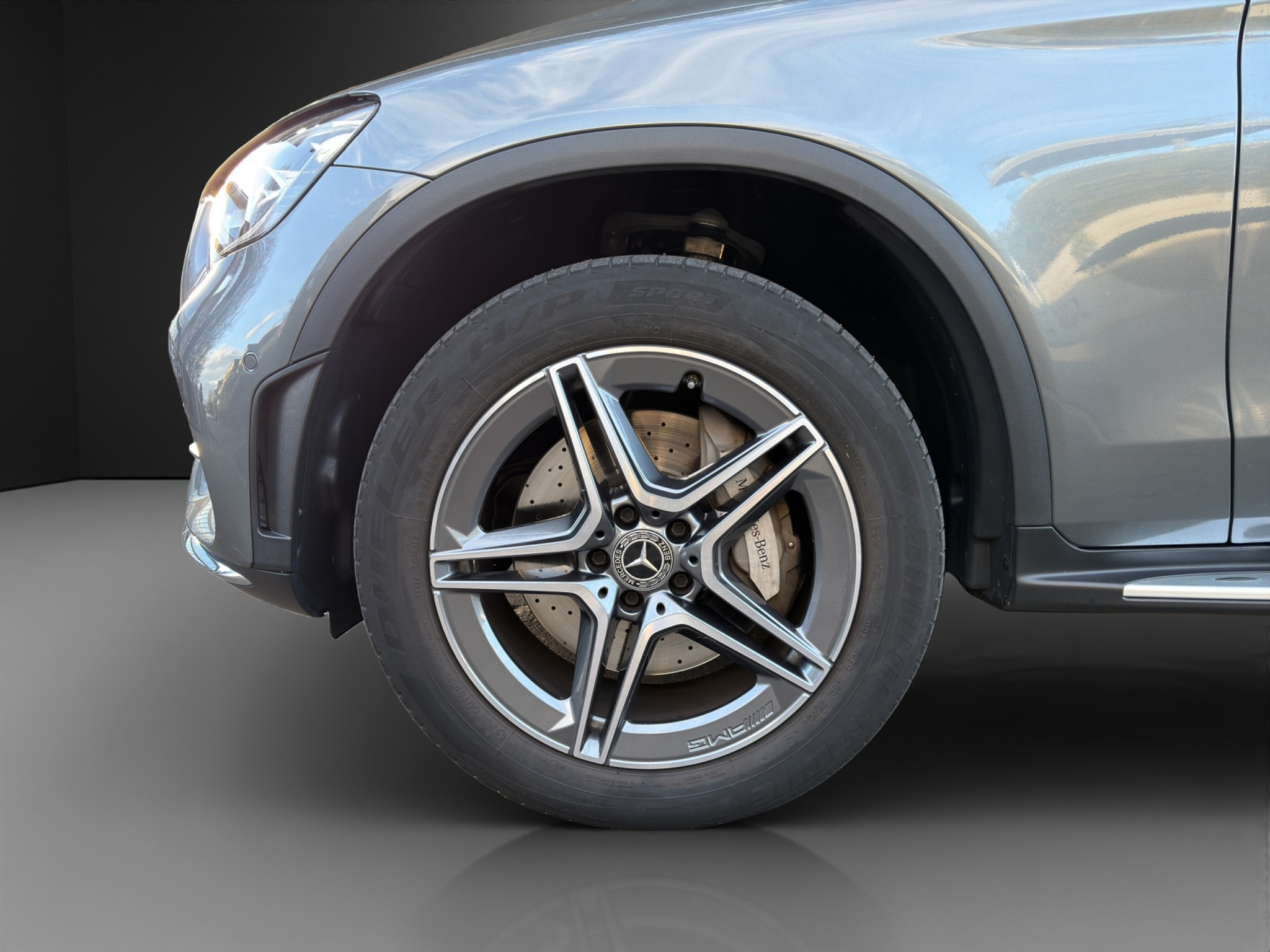 listing desktop thumbnail image 6