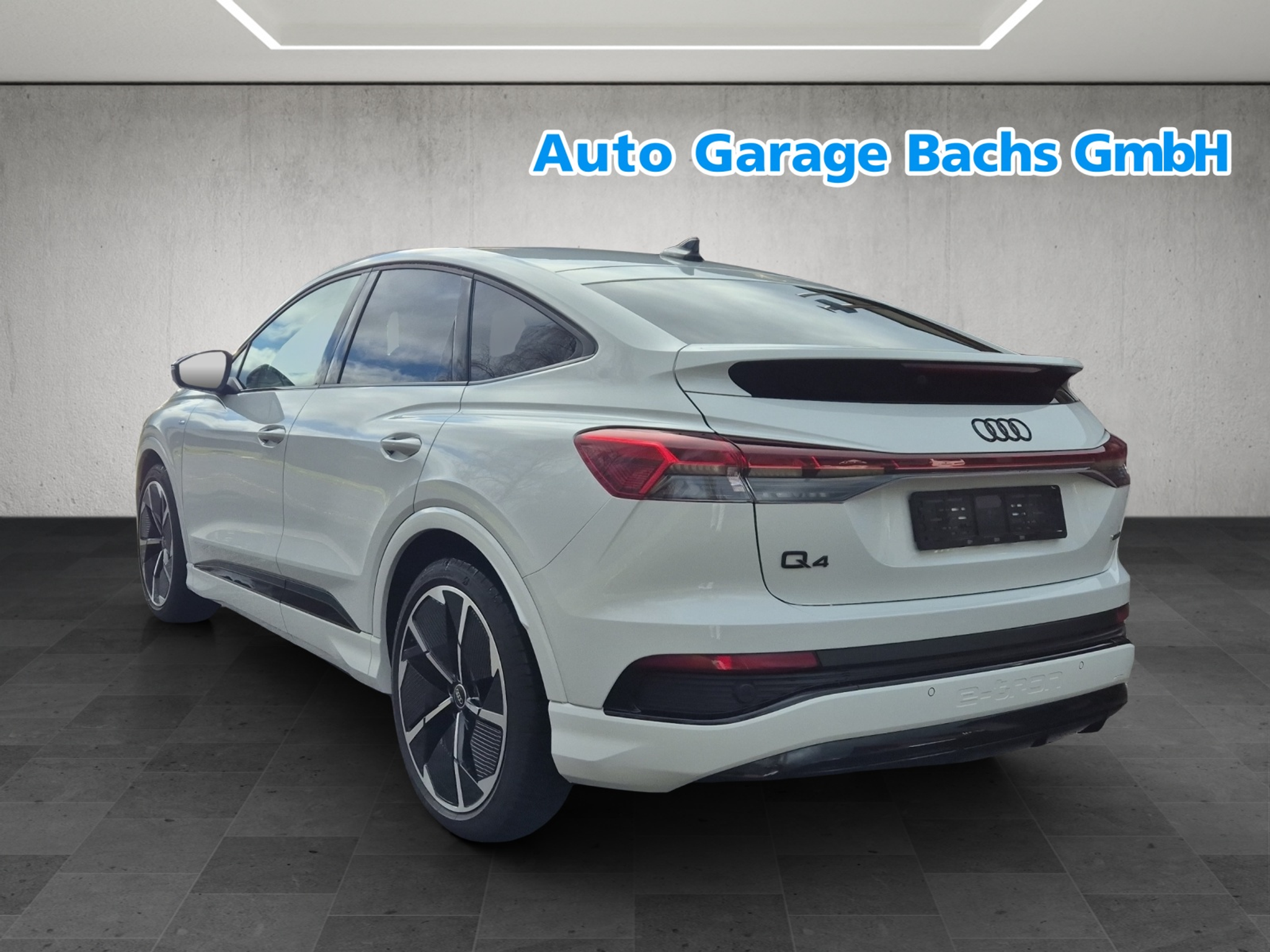 listing desktop thumbnail image 3