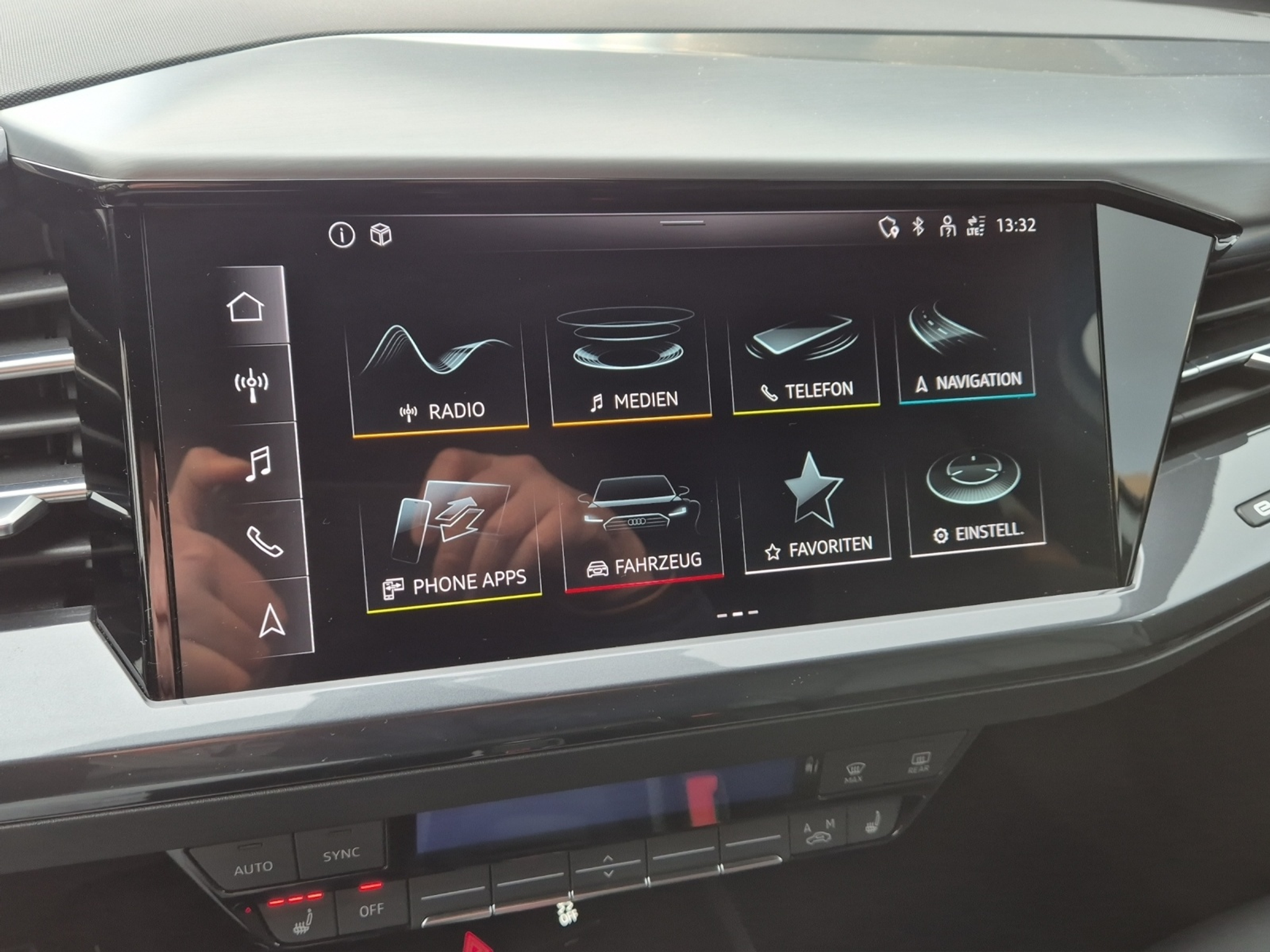 listing desktop thumbnail image 19