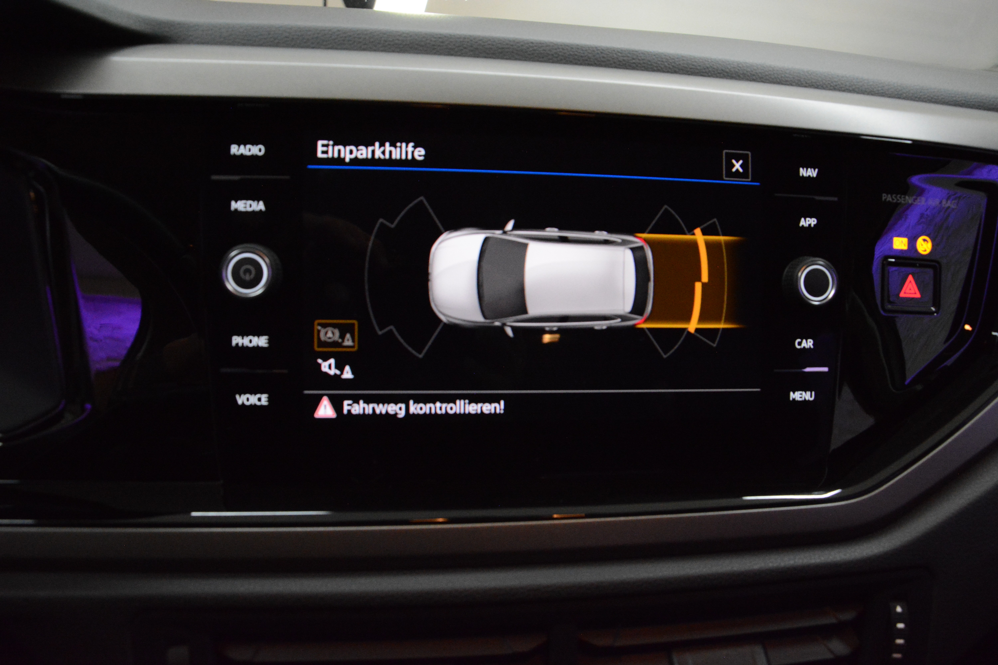 listing desktop thumbnail image 11