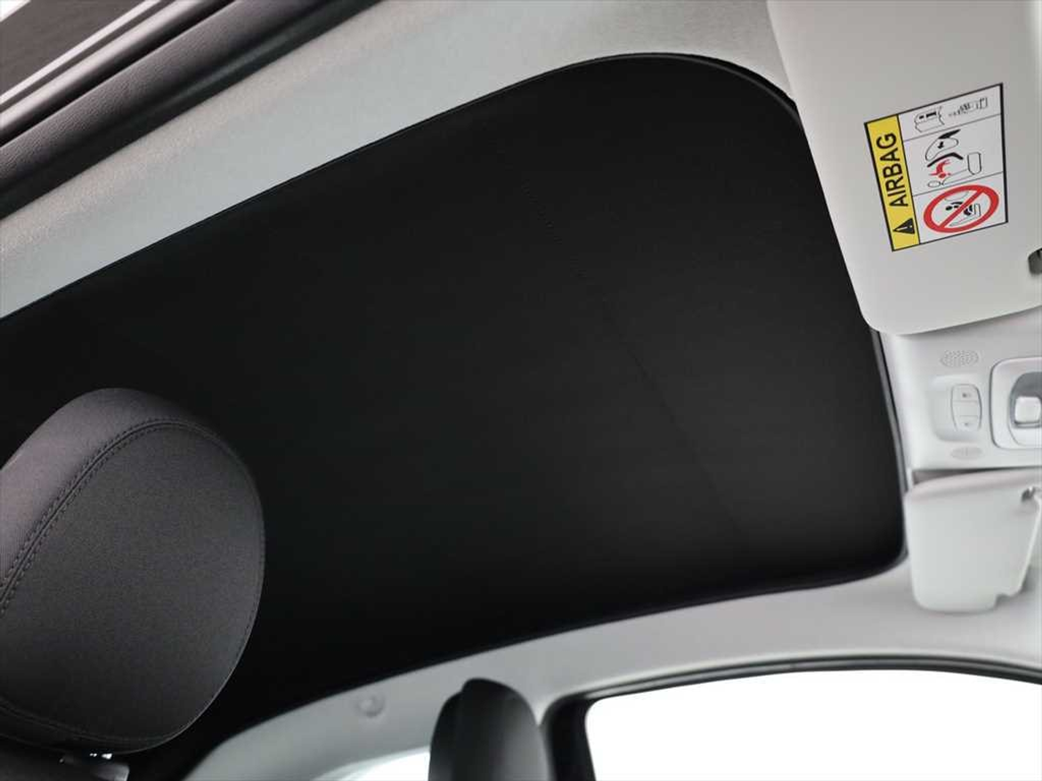 listing desktop thumbnail image 8