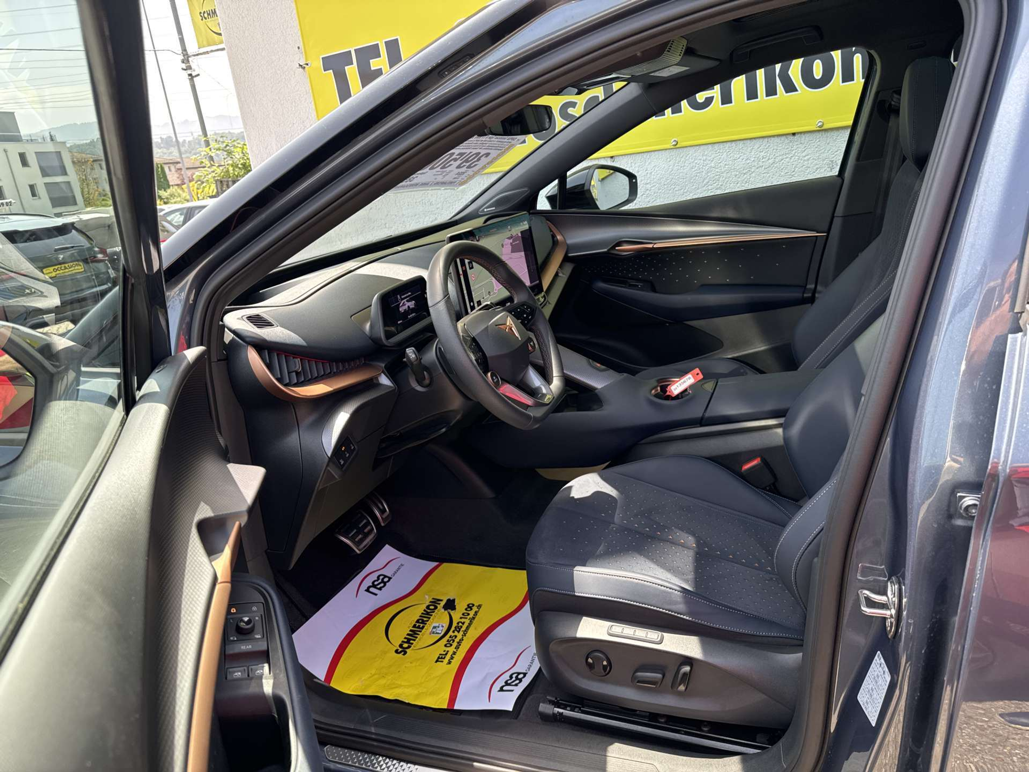 listing desktop thumbnail image 6