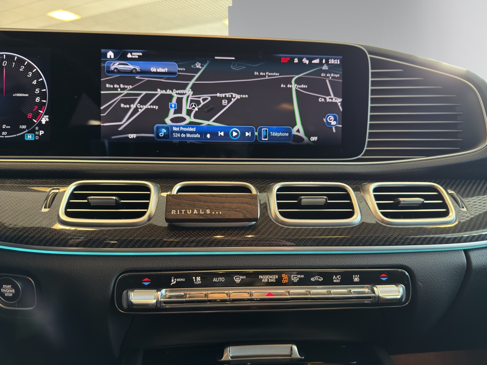 listing desktop thumbnail image 12