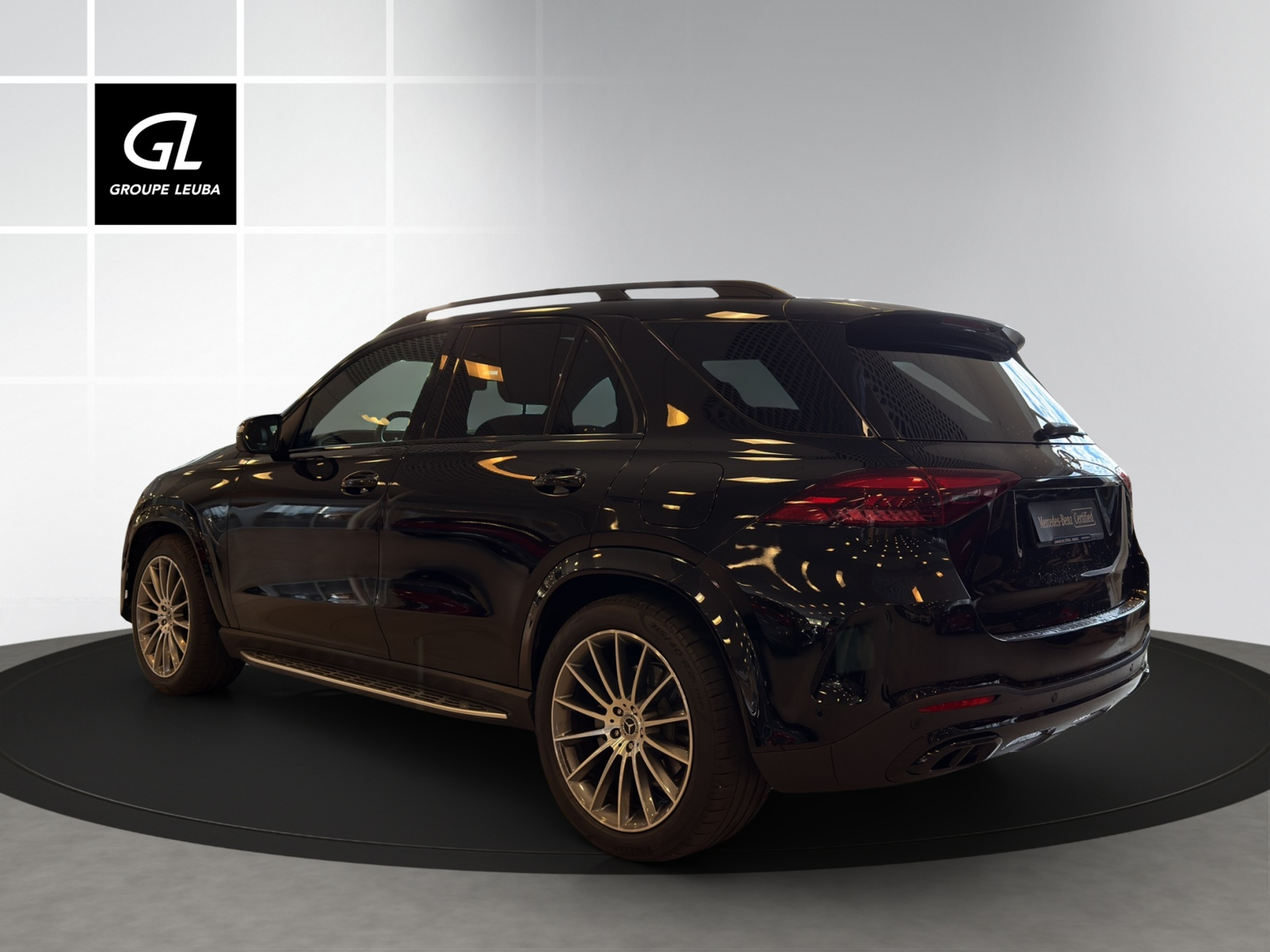 listing desktop thumbnail image 4