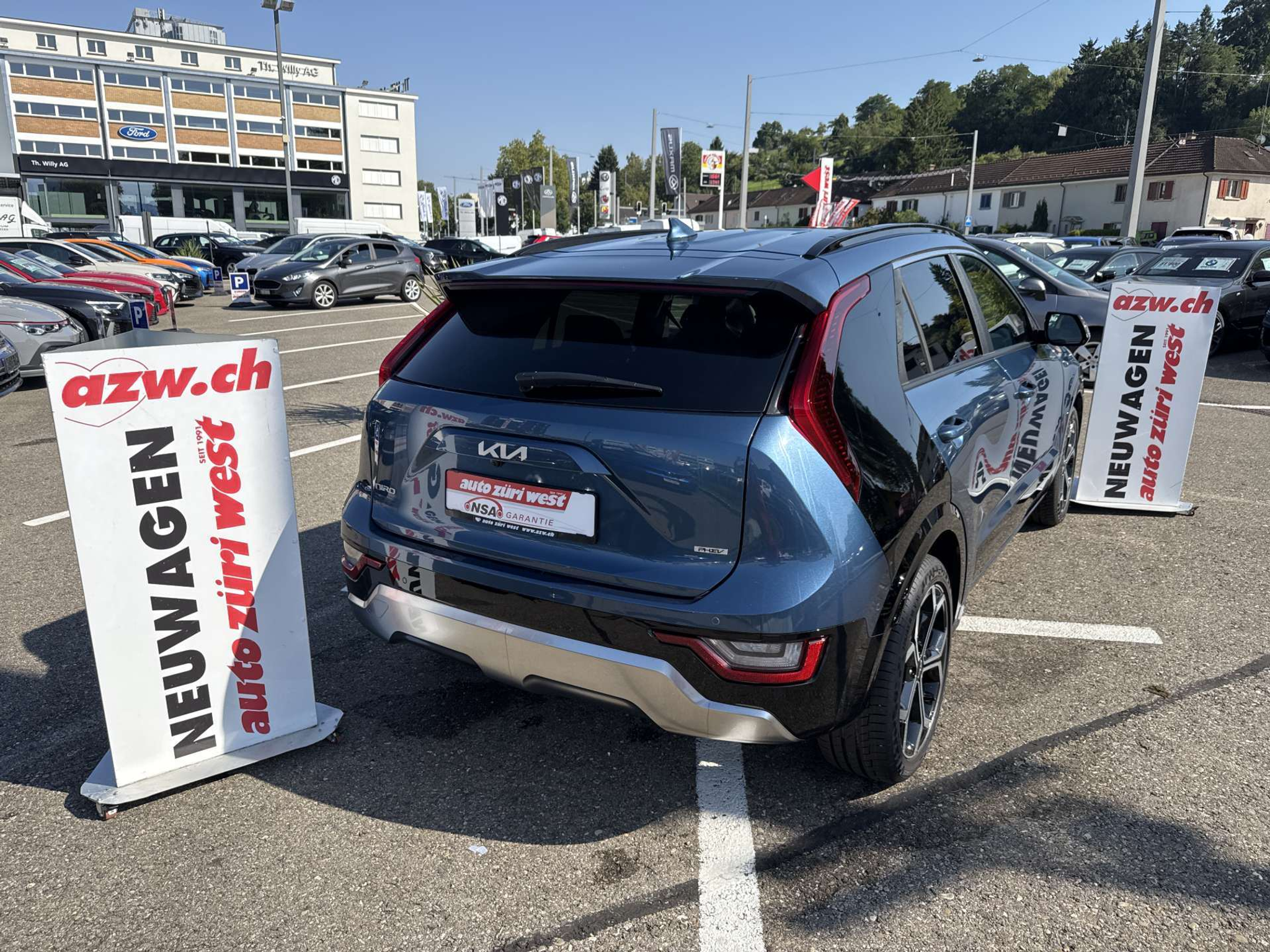 listing desktop thumbnail image 2