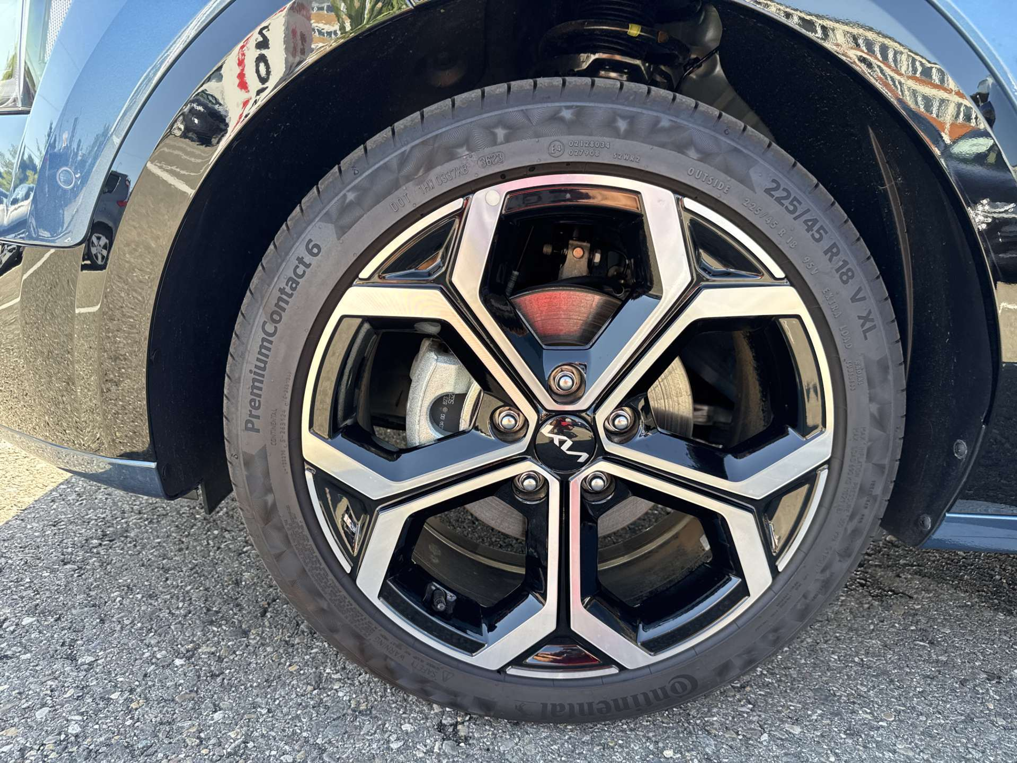 listing desktop thumbnail image 7