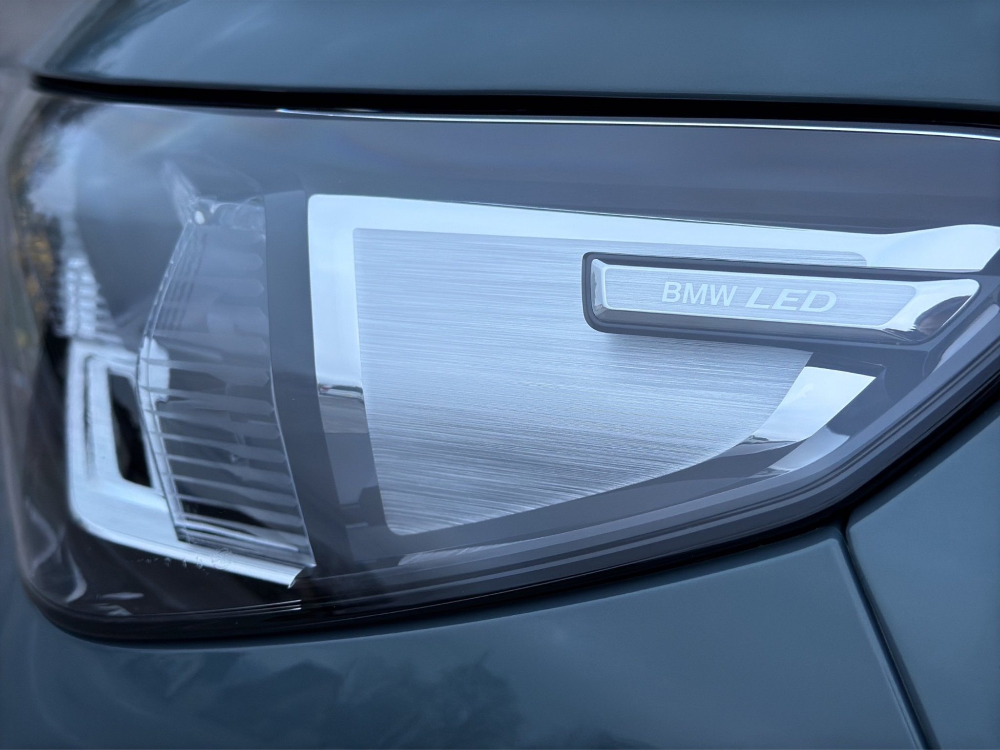 listing desktop thumbnail image 23