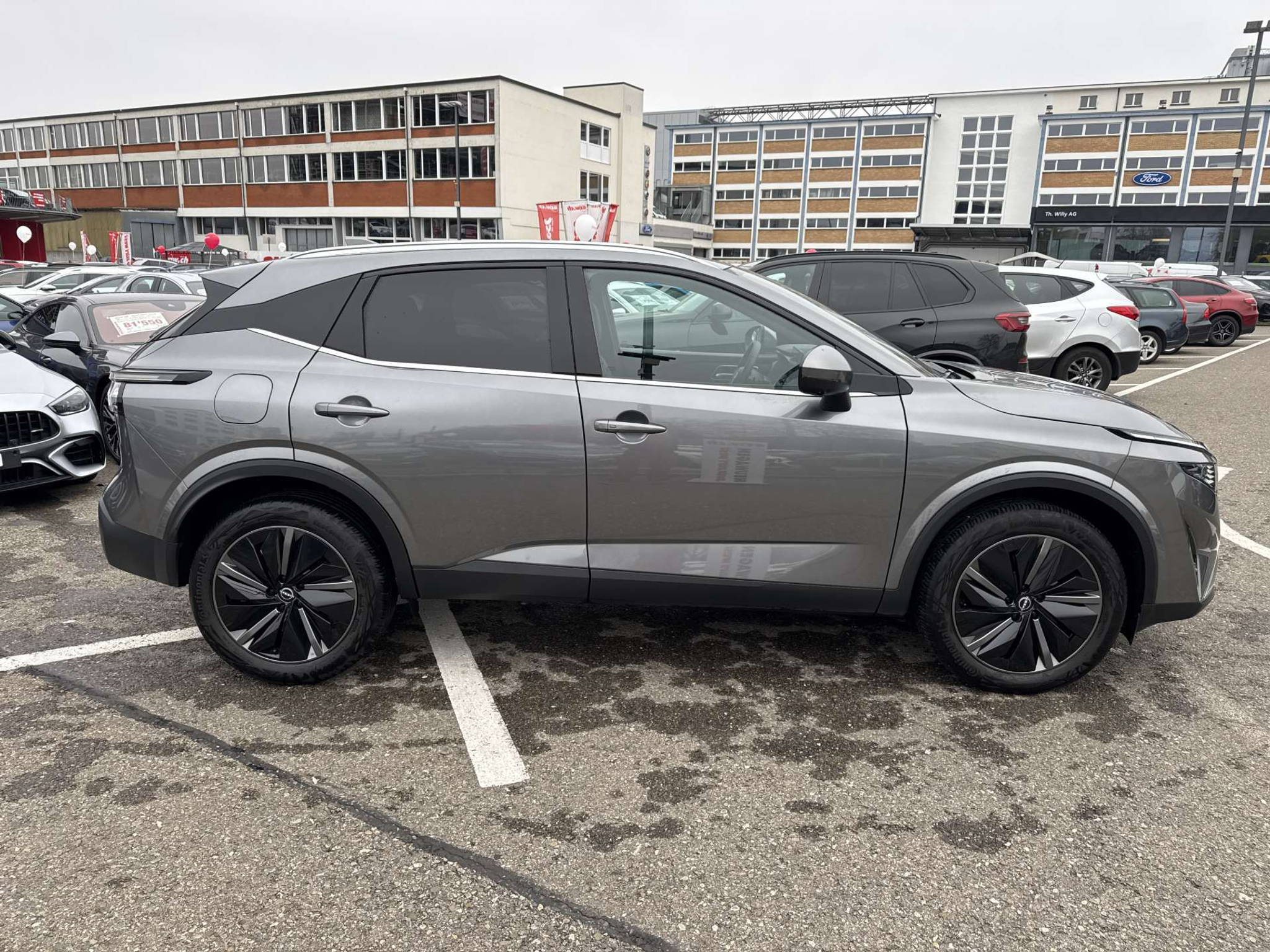 listing desktop thumbnail image 10