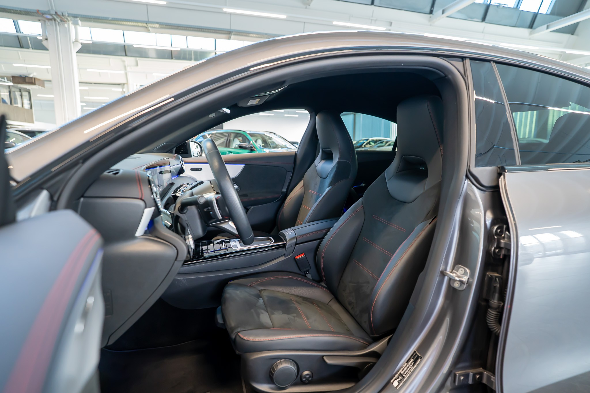 listing desktop thumbnail image 9