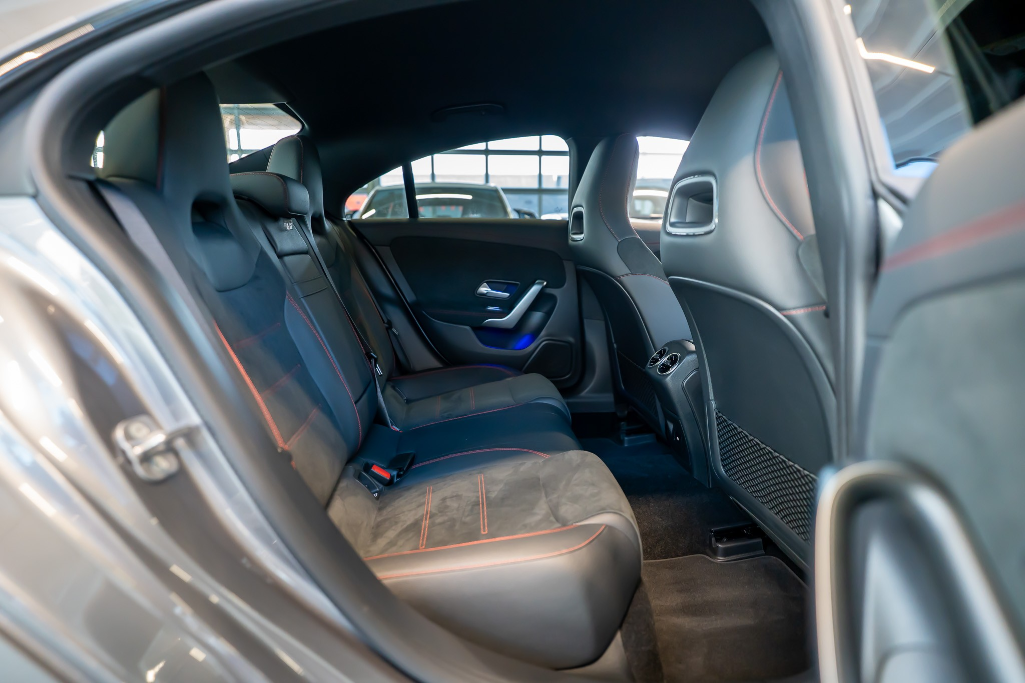 listing desktop thumbnail image 11