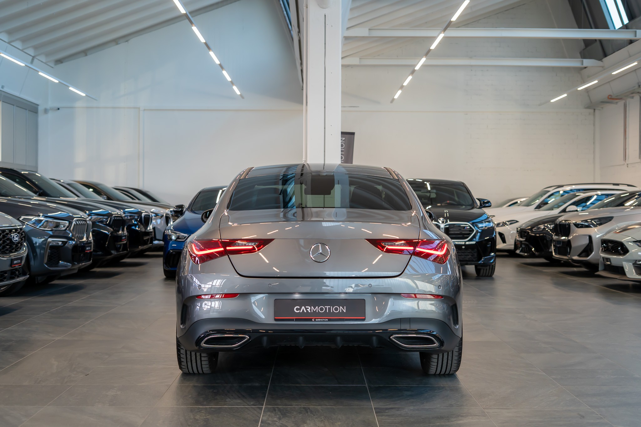 listing desktop thumbnail image 4