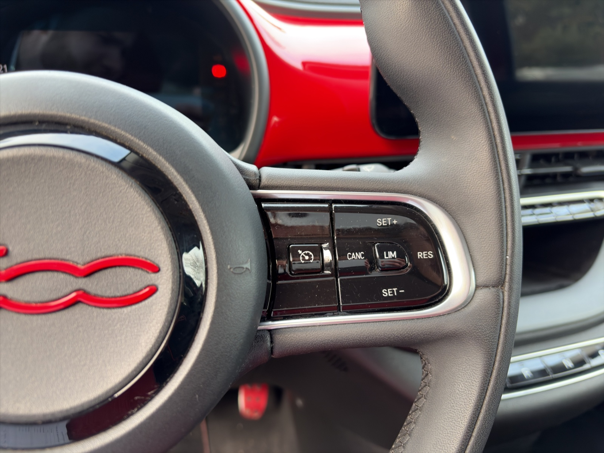 listing desktop thumbnail image 13