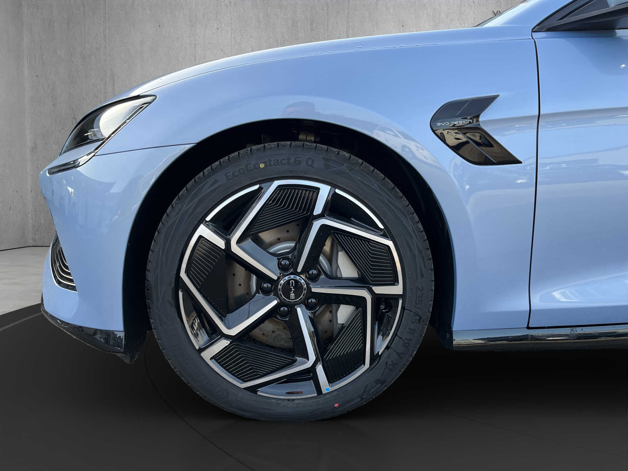 listing desktop thumbnail image 15