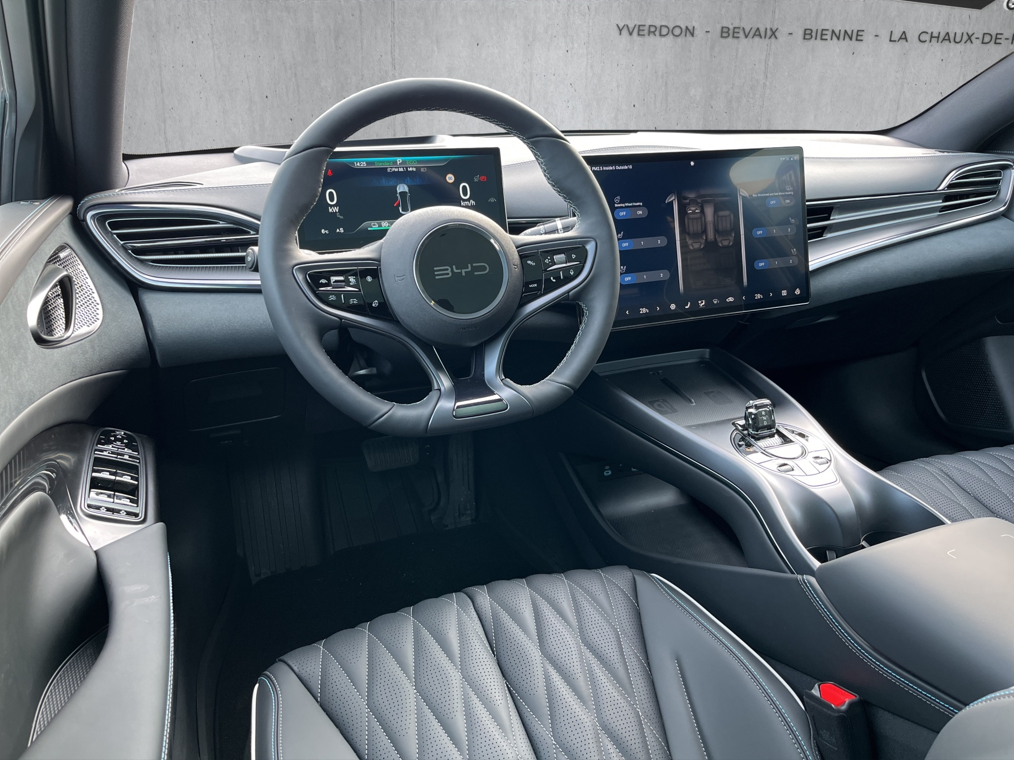 listing desktop thumbnail image 9