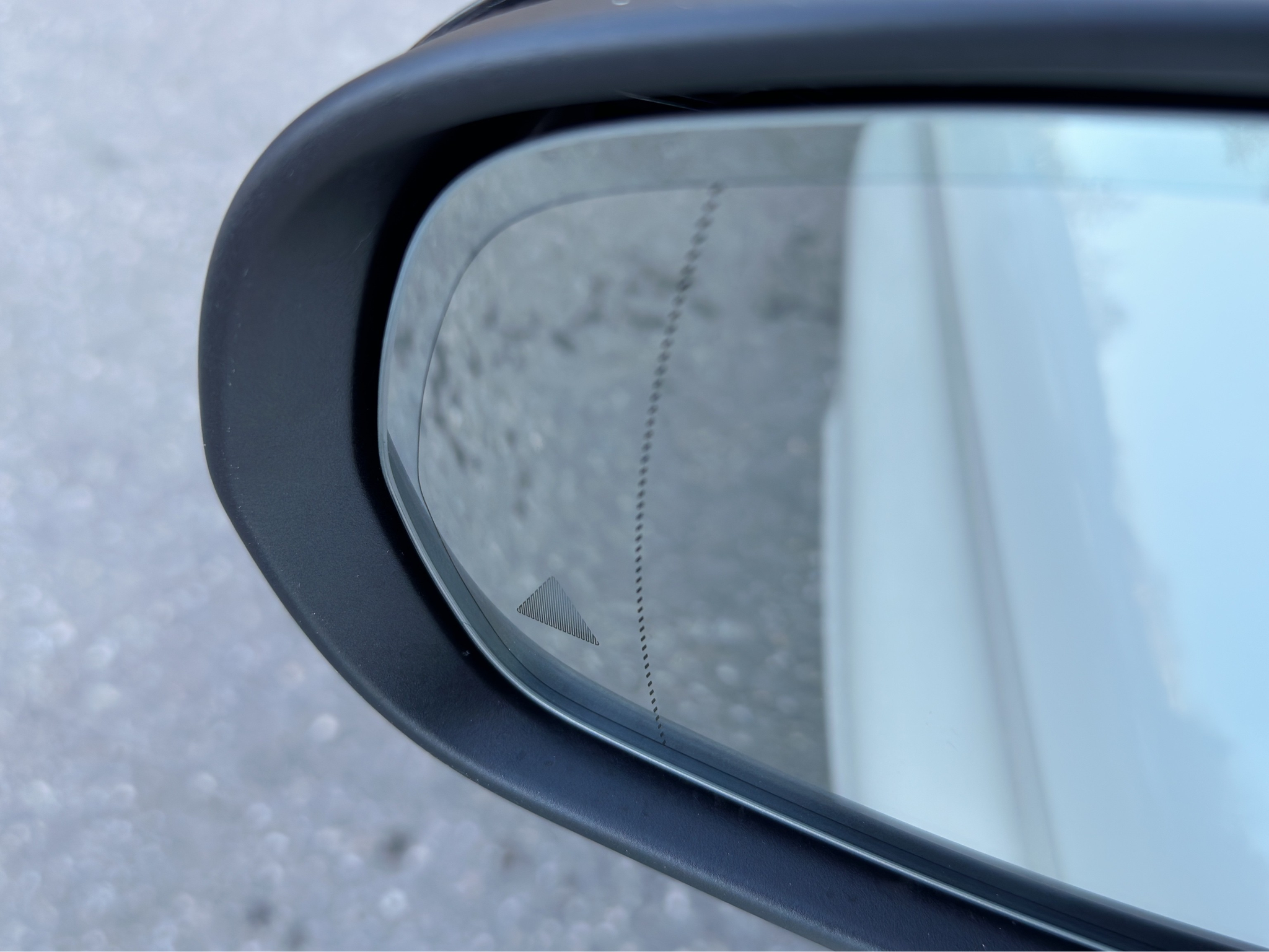 listing desktop thumbnail image 17