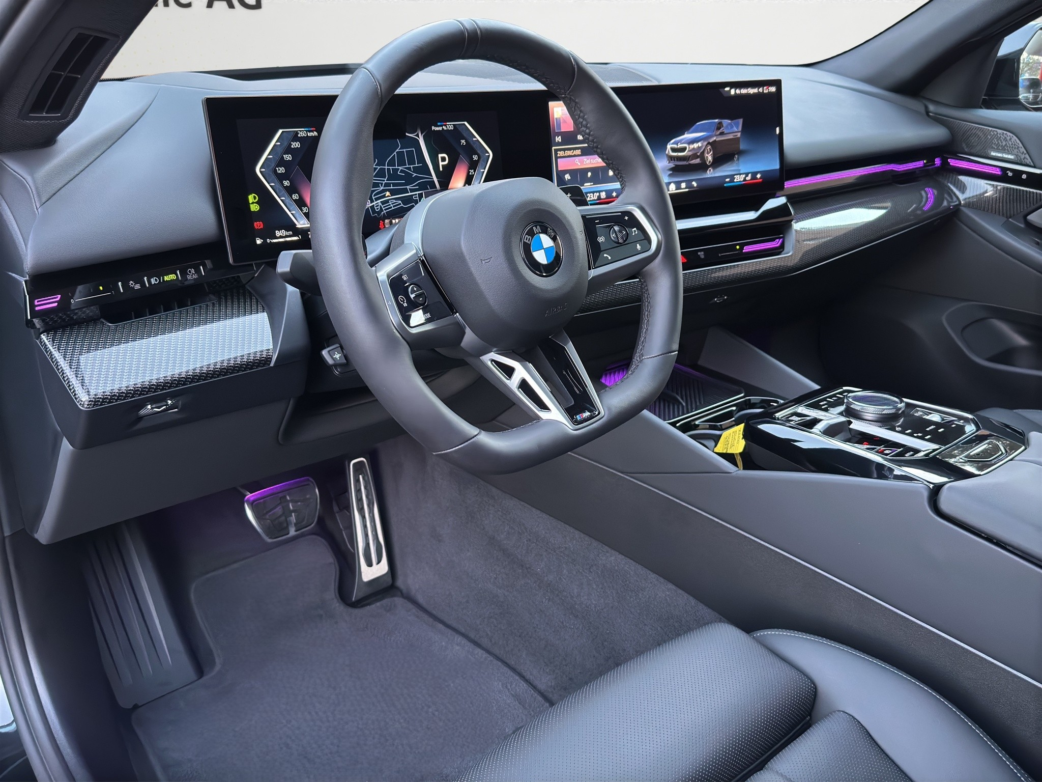 listing desktop thumbnail image 10