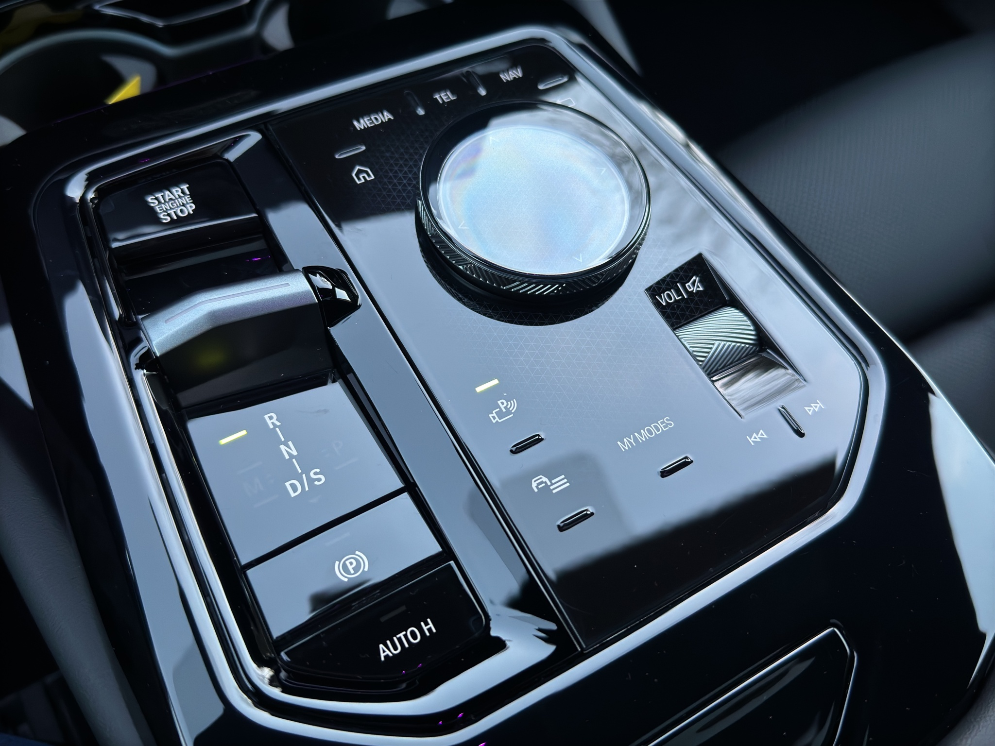 listing desktop thumbnail image 21