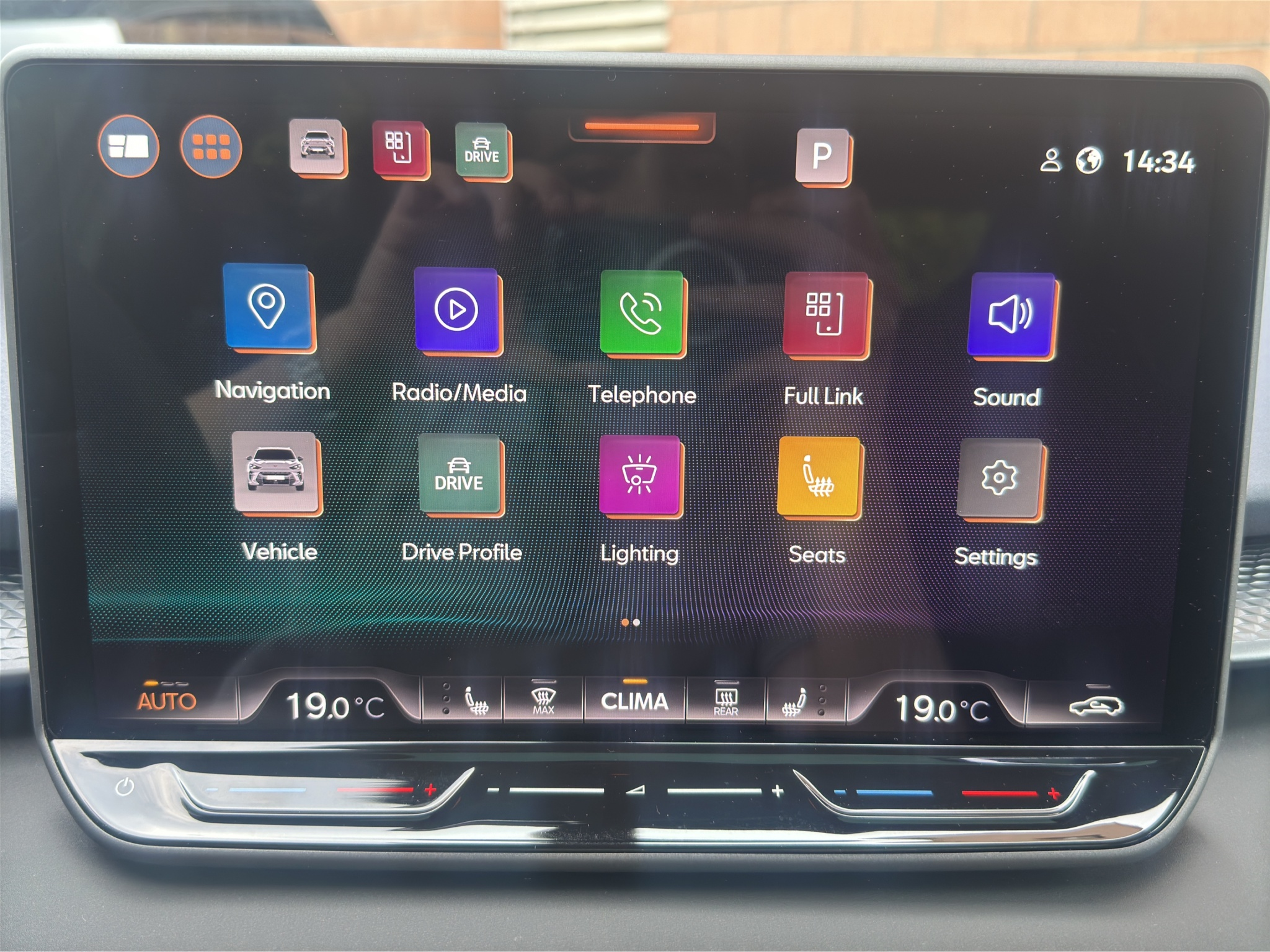 listing desktop thumbnail image 19