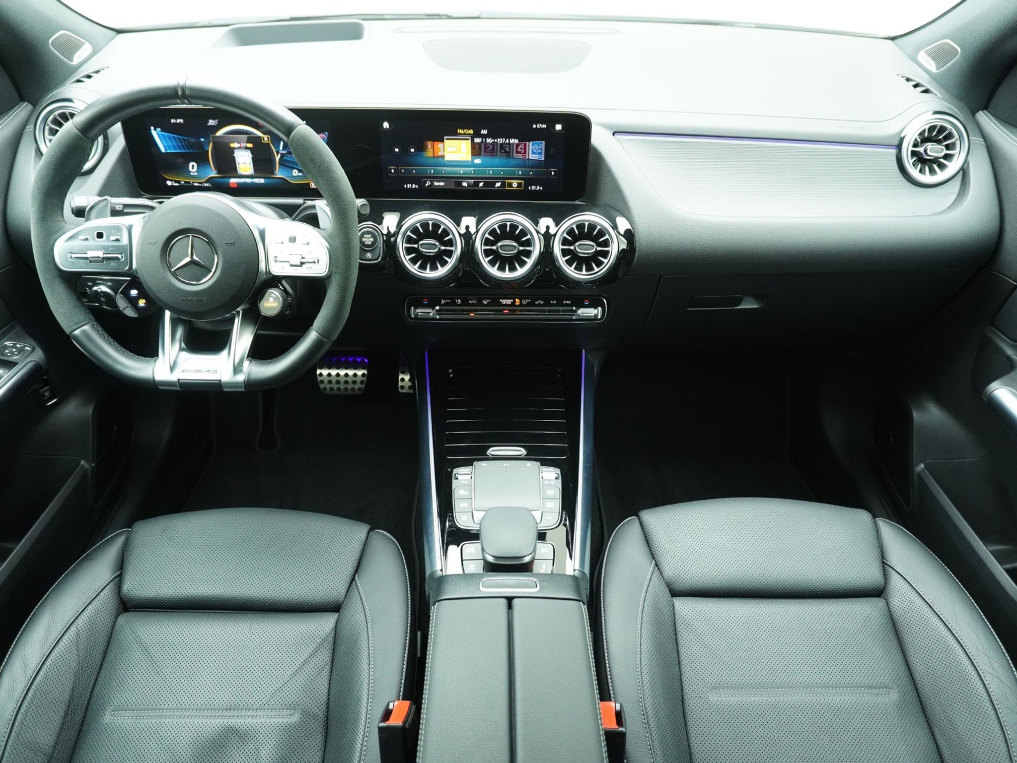 listing desktop thumbnail image 12