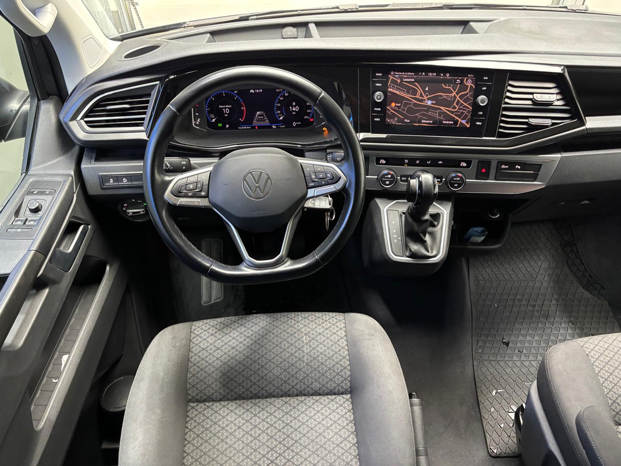 listing desktop thumbnail image 20