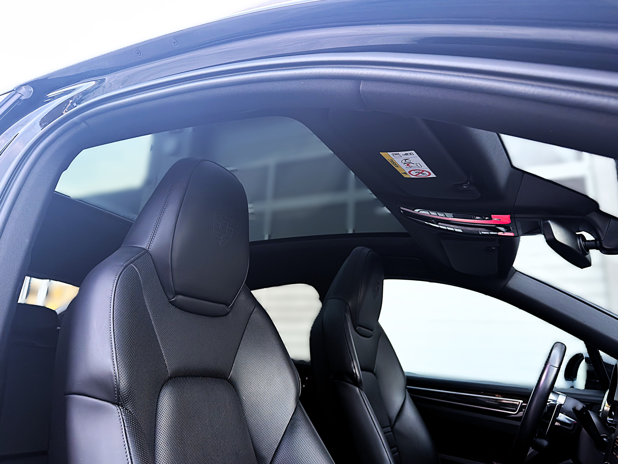 listing desktop thumbnail image 15