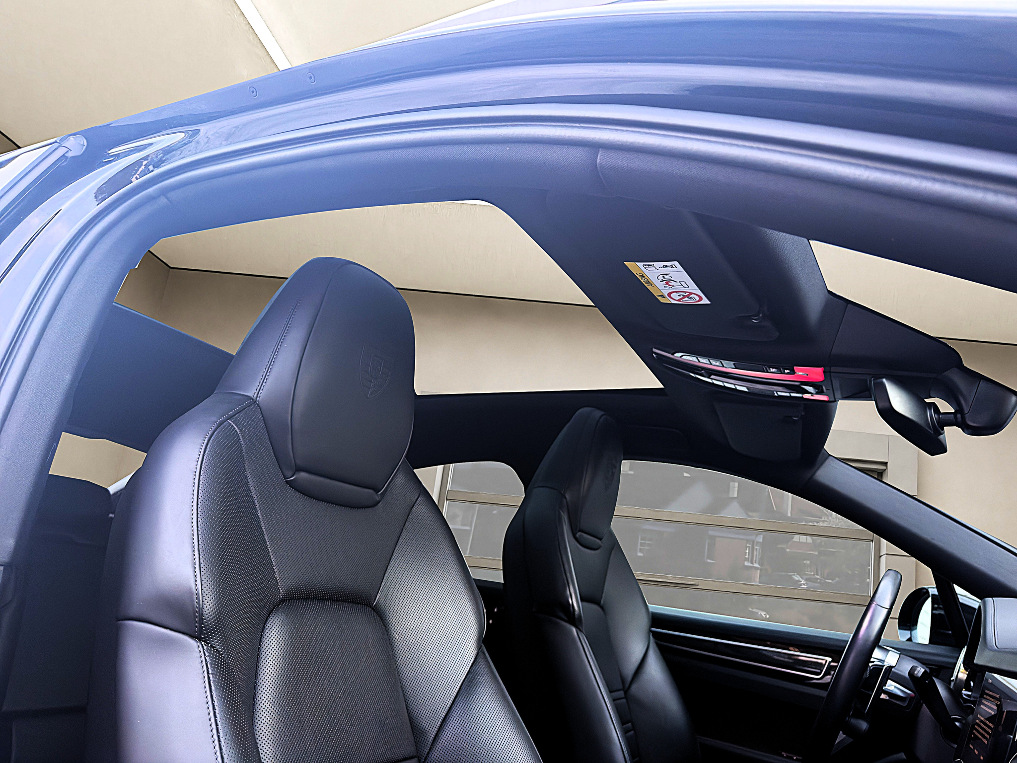 listing desktop thumbnail image 10