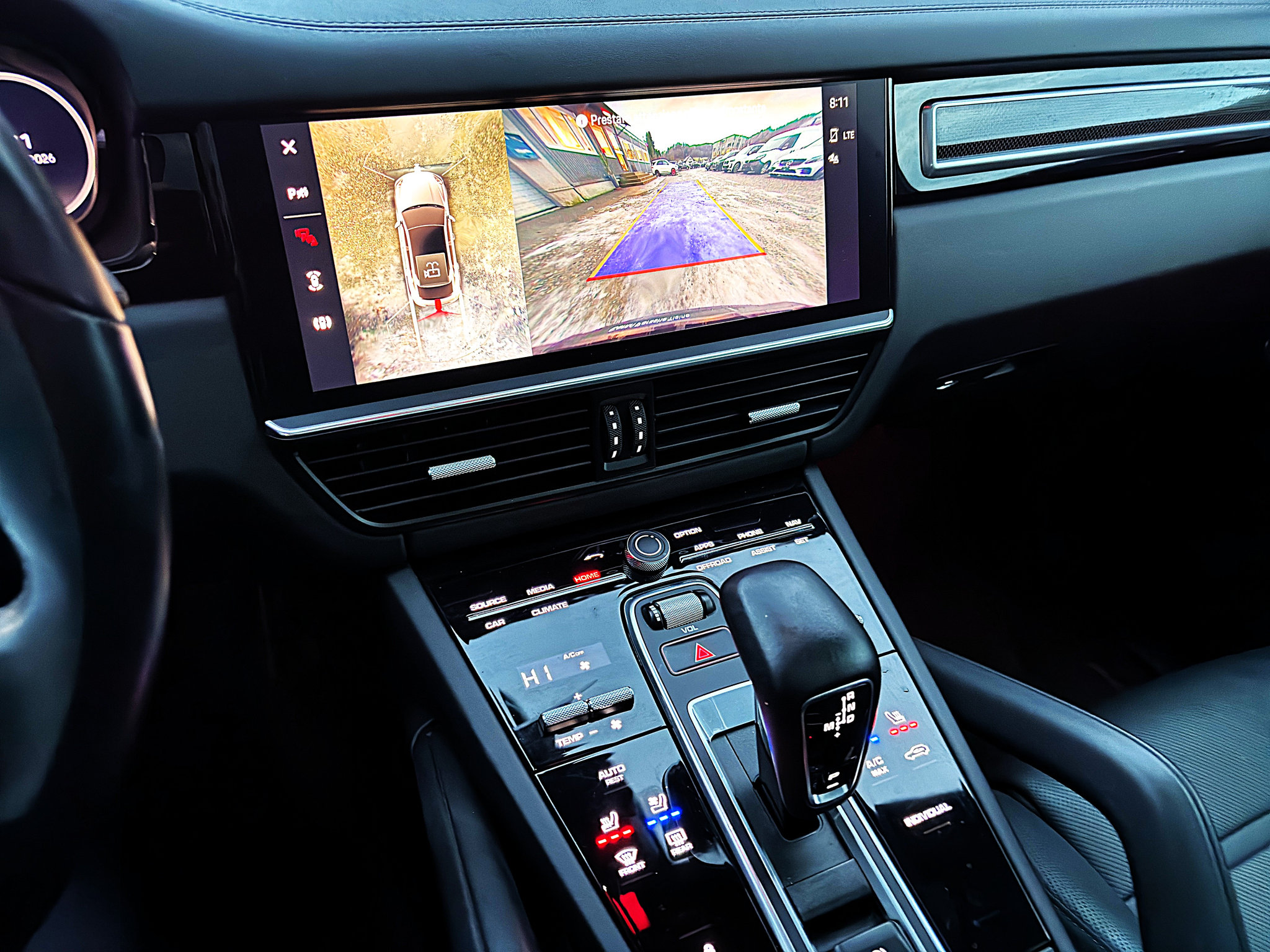 listing desktop thumbnail image 11