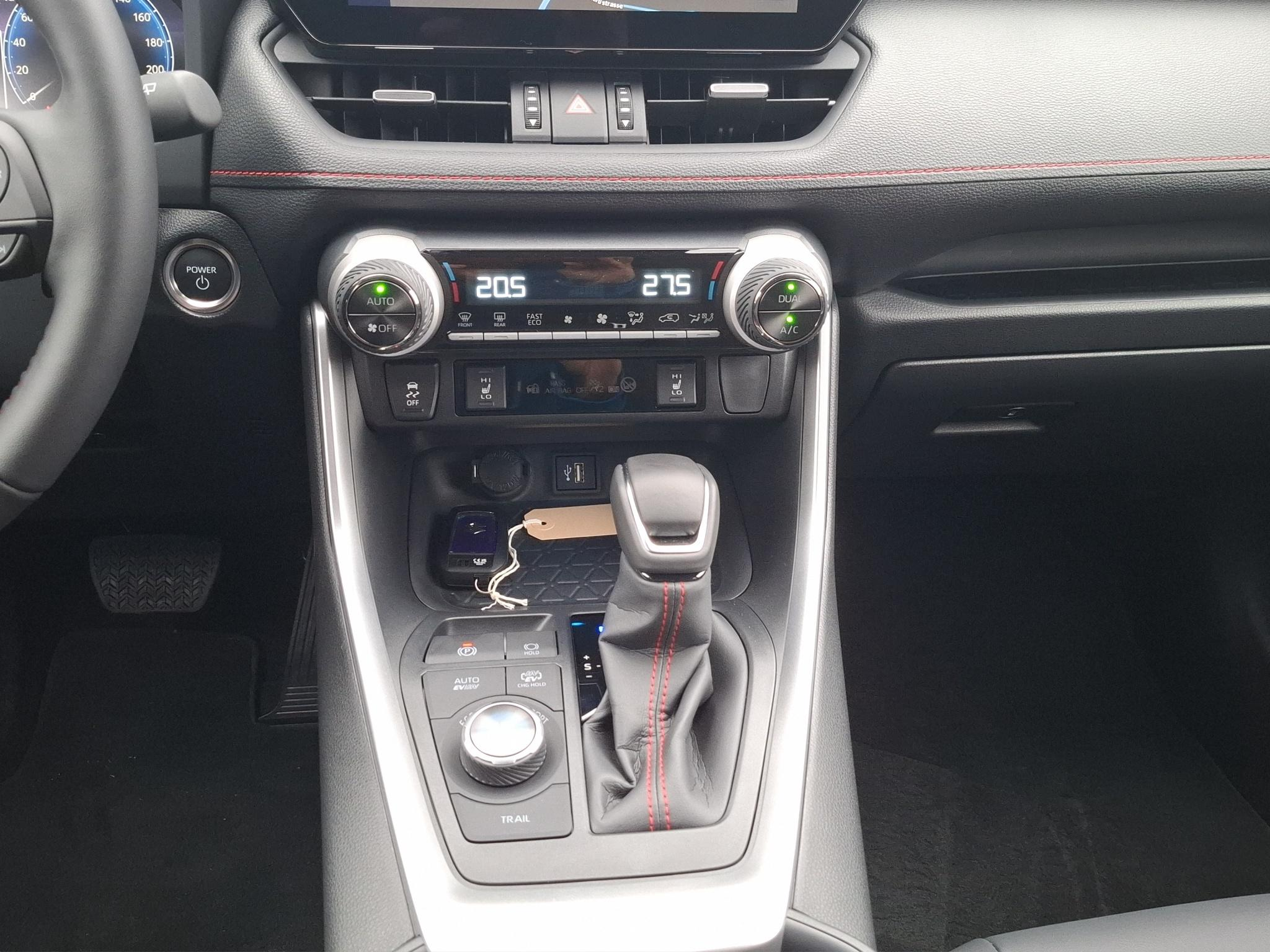 listing desktop thumbnail image 9