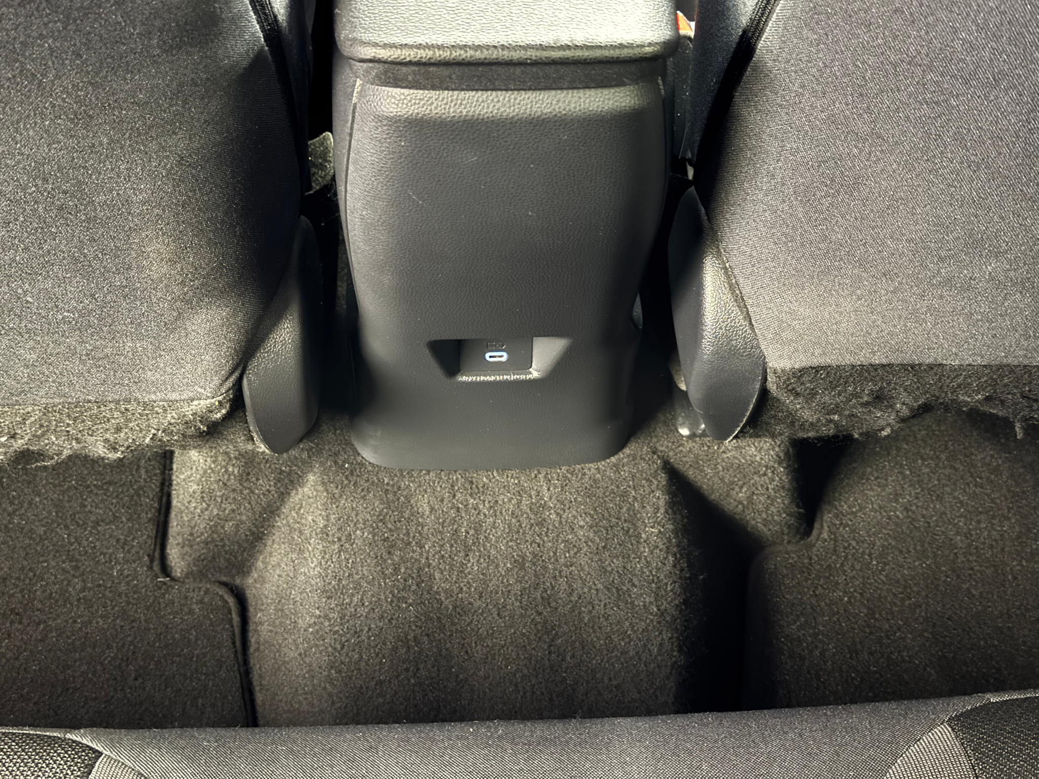 listing desktop thumbnail image 14