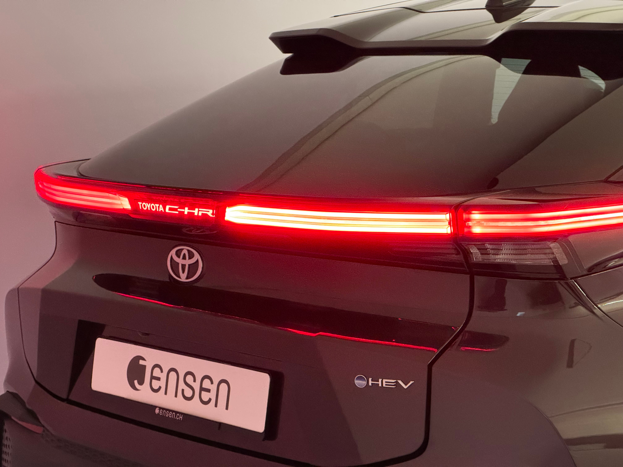 listing desktop thumbnail image 18