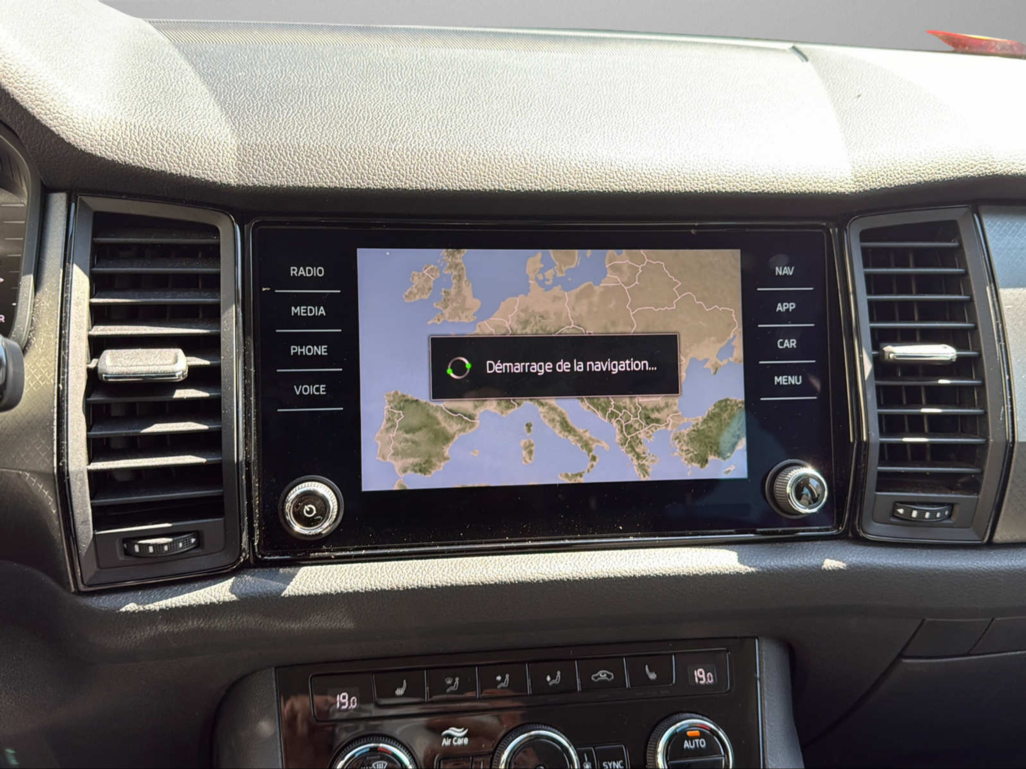 listing desktop thumbnail image 10