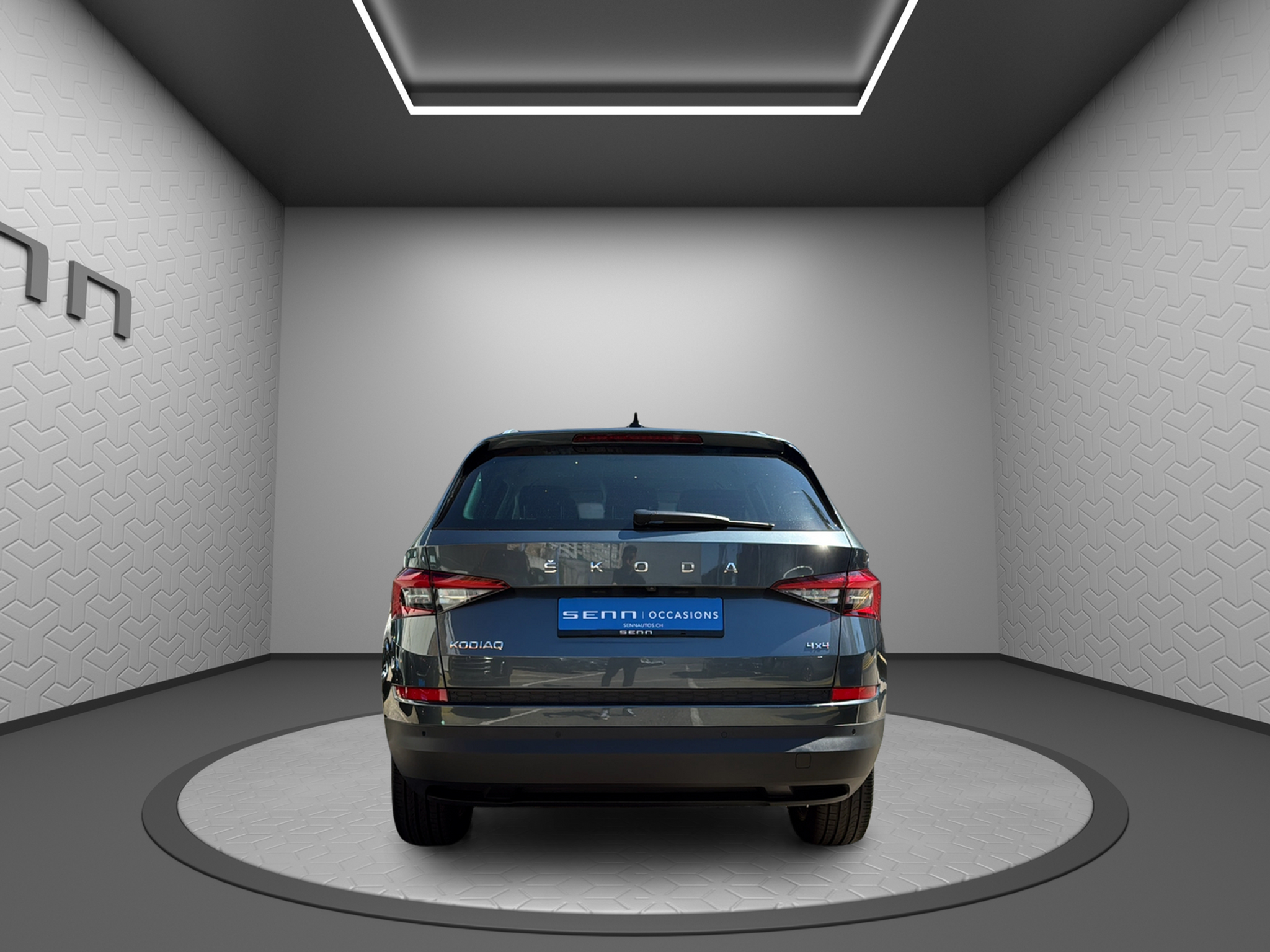 listing desktop thumbnail image 4