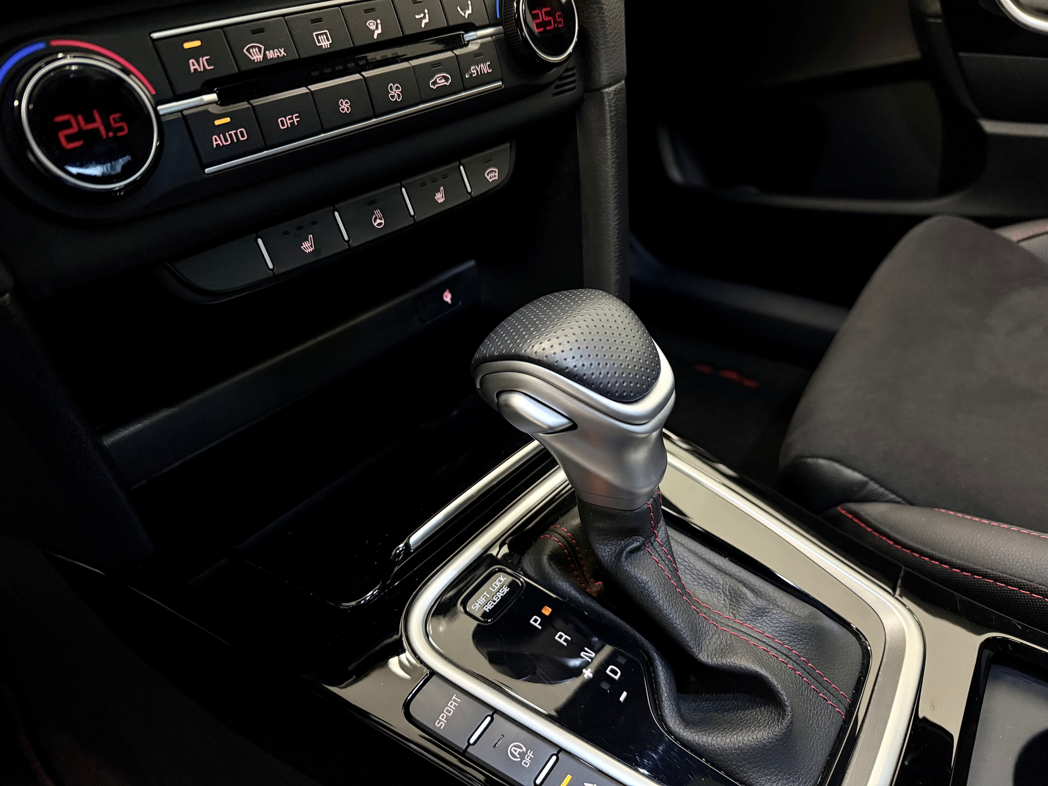 listing desktop thumbnail image 17